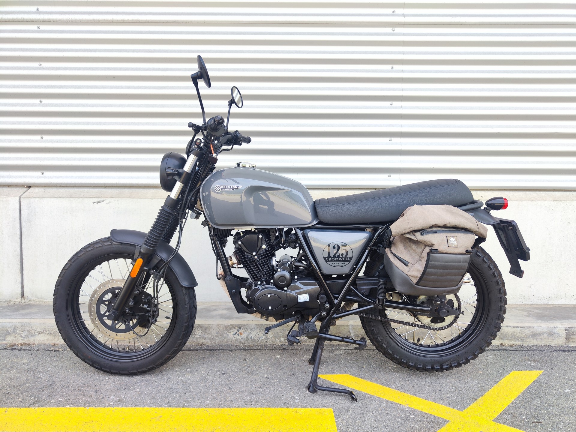 BRIXTON Cromwell 125 CBS-showroom-element-1