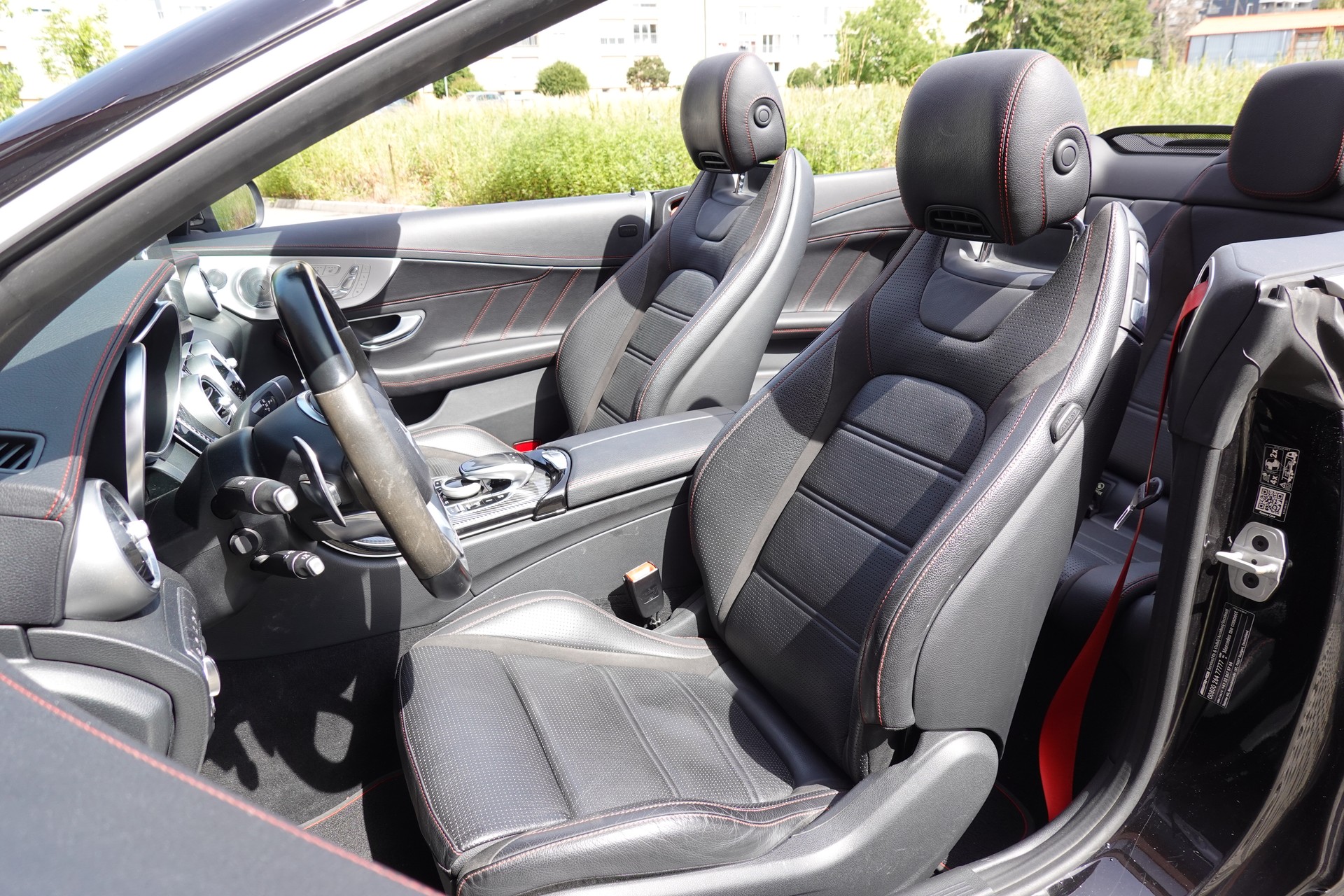 MERCEDES-BENZ C 43 Cabriolet AMG 4Matic -" Pack AMG * Sièges Electriques/Chauffant/aéré * GPS * intérieur carbone * Son Burmester *-image-24