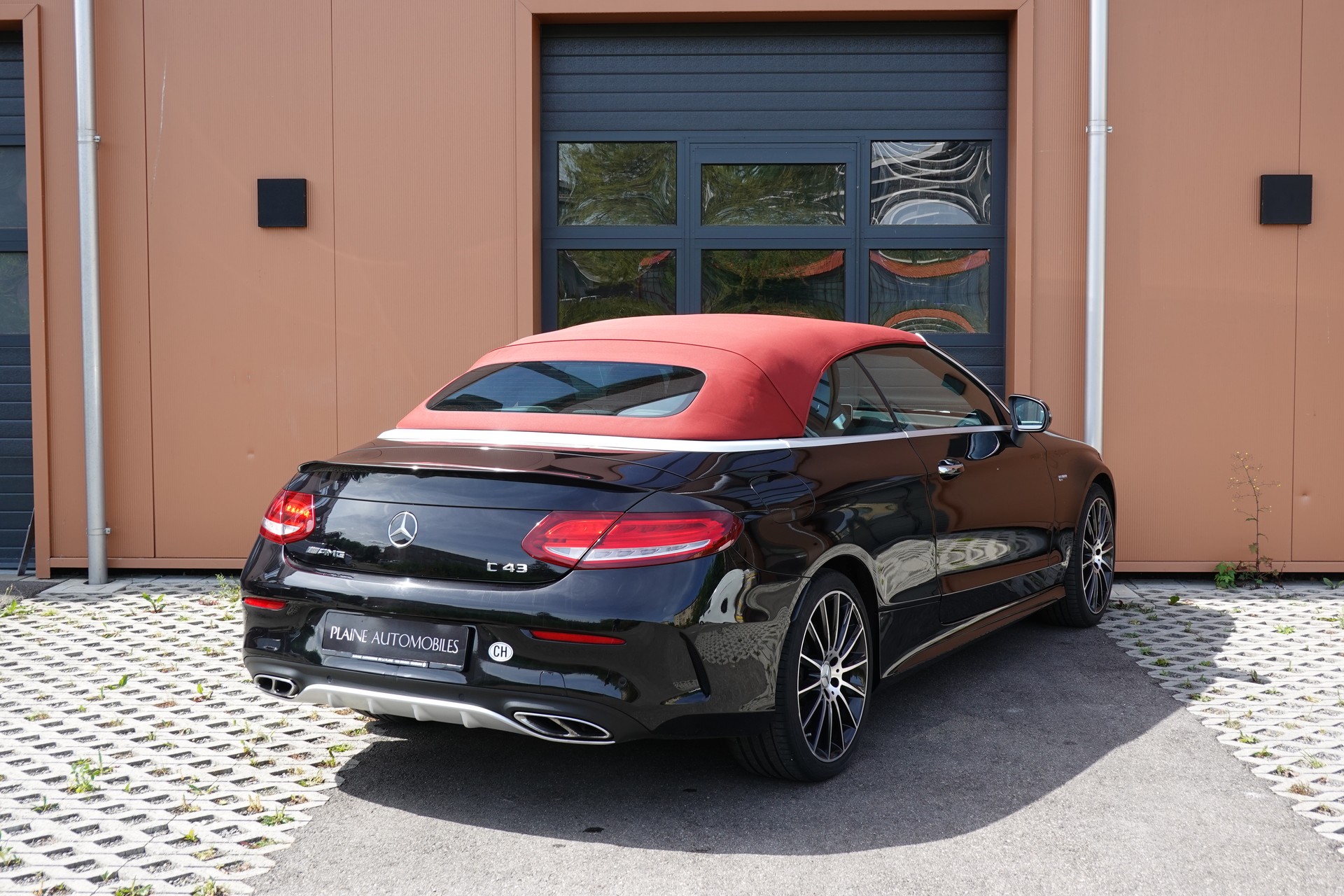 MERCEDES-BENZ C 43 Cabriolet AMG 4Matic -" Pack AMG * Sièges Electriques/Chauffant/aéré * GPS * intérieur carbone * Son Burmester *-image-7