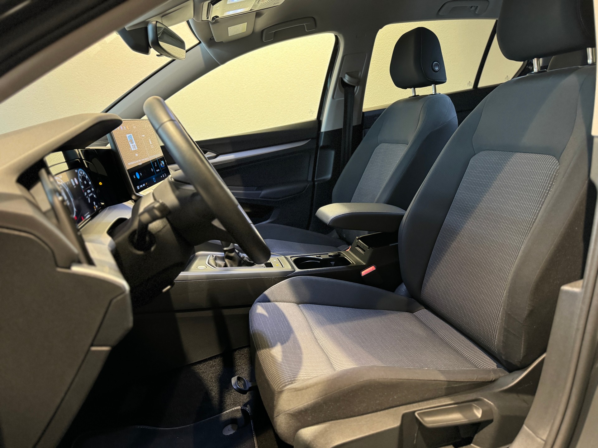 VW Golf 1.5 TSI Basis CHF 328.-- ohne Anzahlung im Monat 🚀-image-10