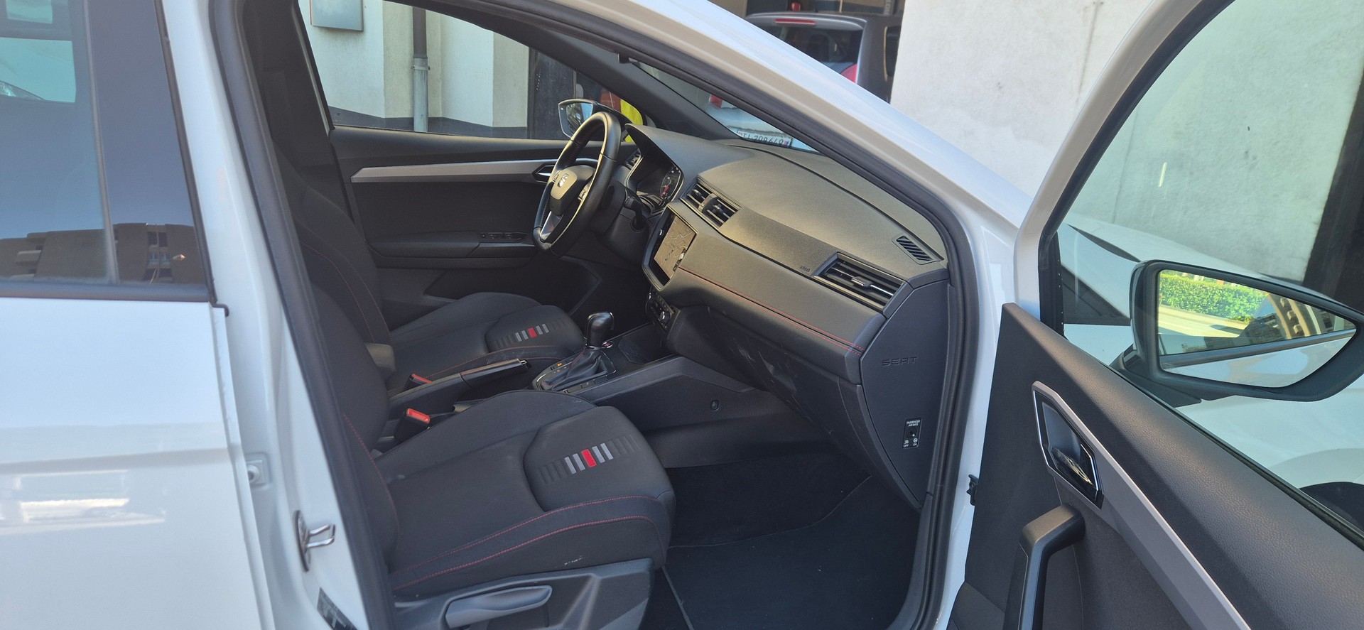 SEAT Ibiza 1.0 EcoTSI DSG Swiss FR-image-6