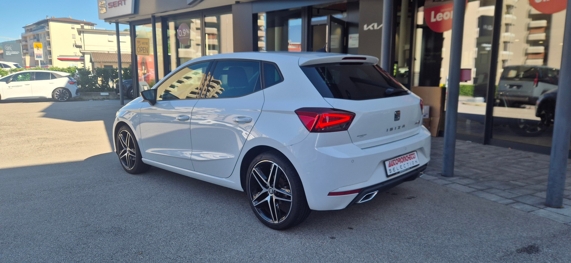 SEAT Ibiza 1.0 EcoTSI DSG Swiss FR-image-3
