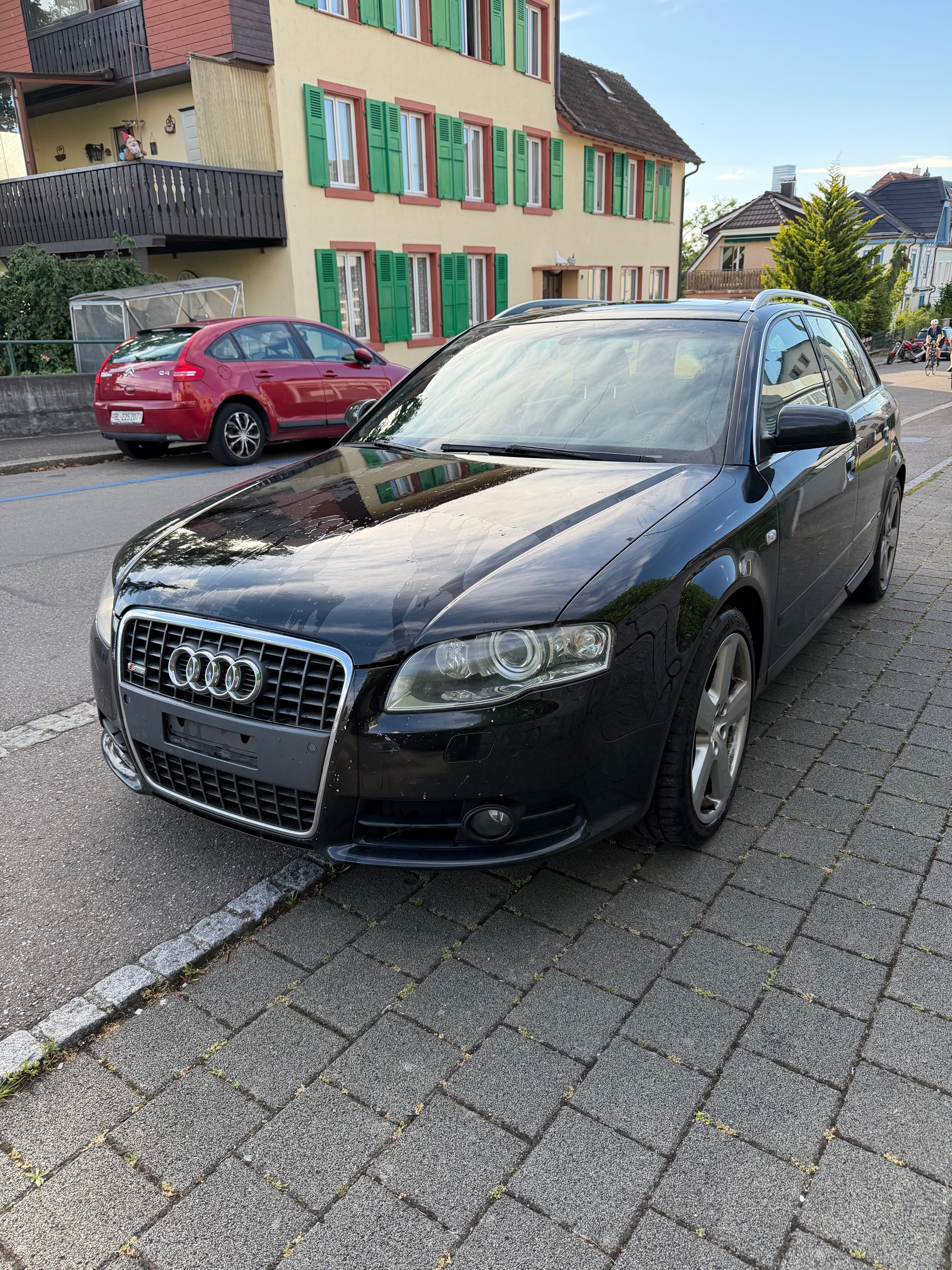 AUDI A4 Avant 3.0 V6 TDI quattro-image-0
