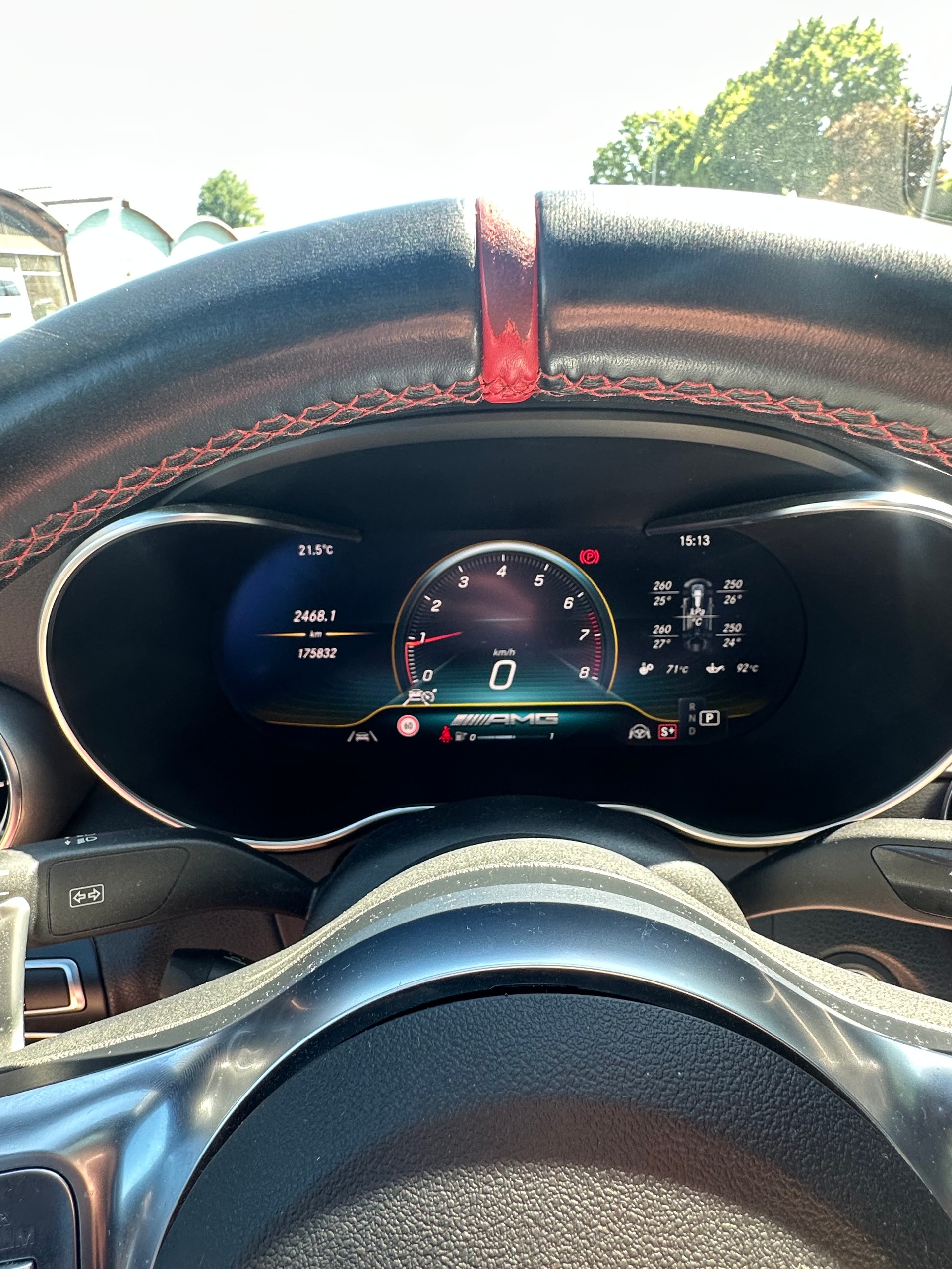 MERCEDES-BENZ C 43 AMG 4matic-image-5