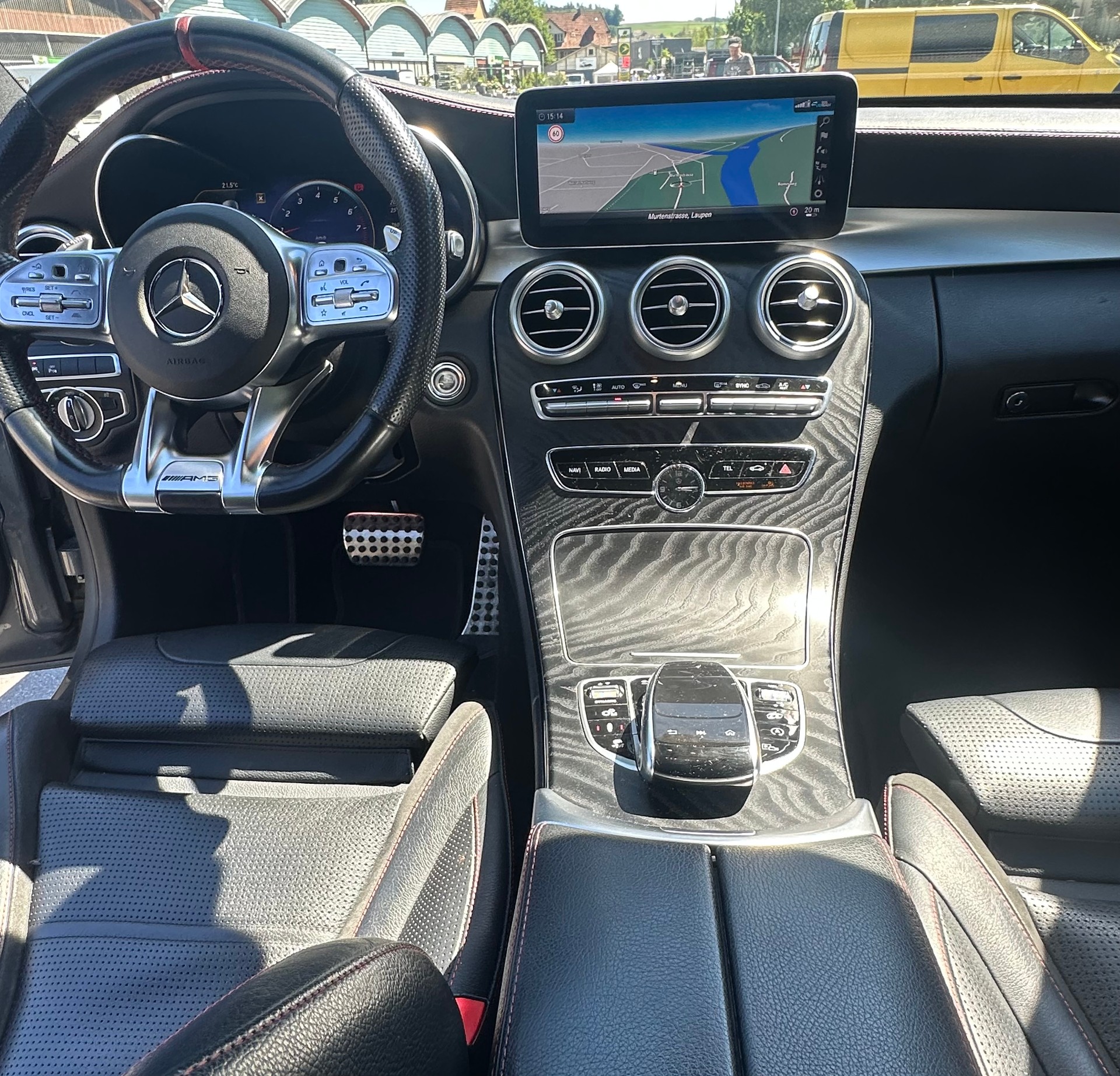 MERCEDES-BENZ C 43 AMG 4matic-image-4