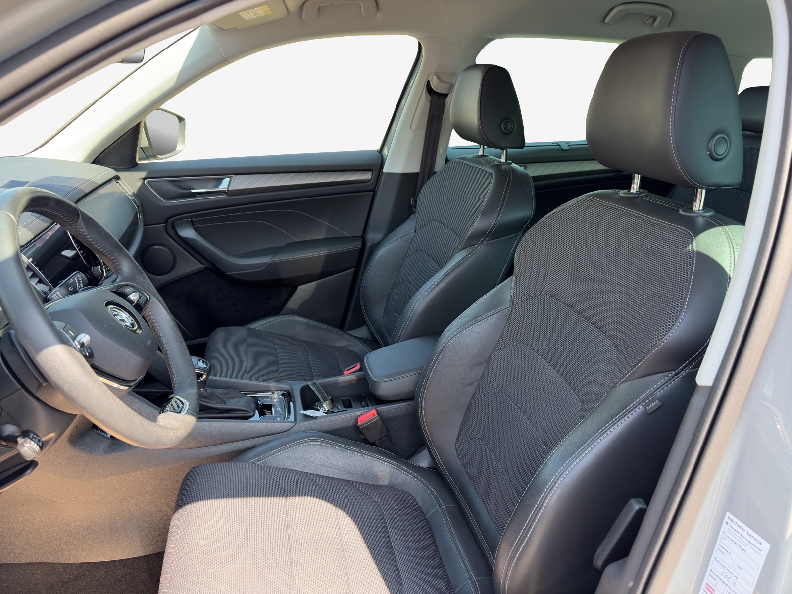 SKODA Kodiaq 2.0 TSI 4x4 Style-image-6