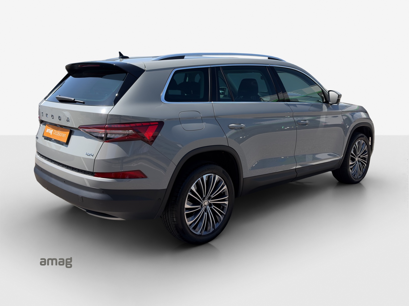 SKODA Kodiaq 2.0 TSI 4x4 Style-image-3