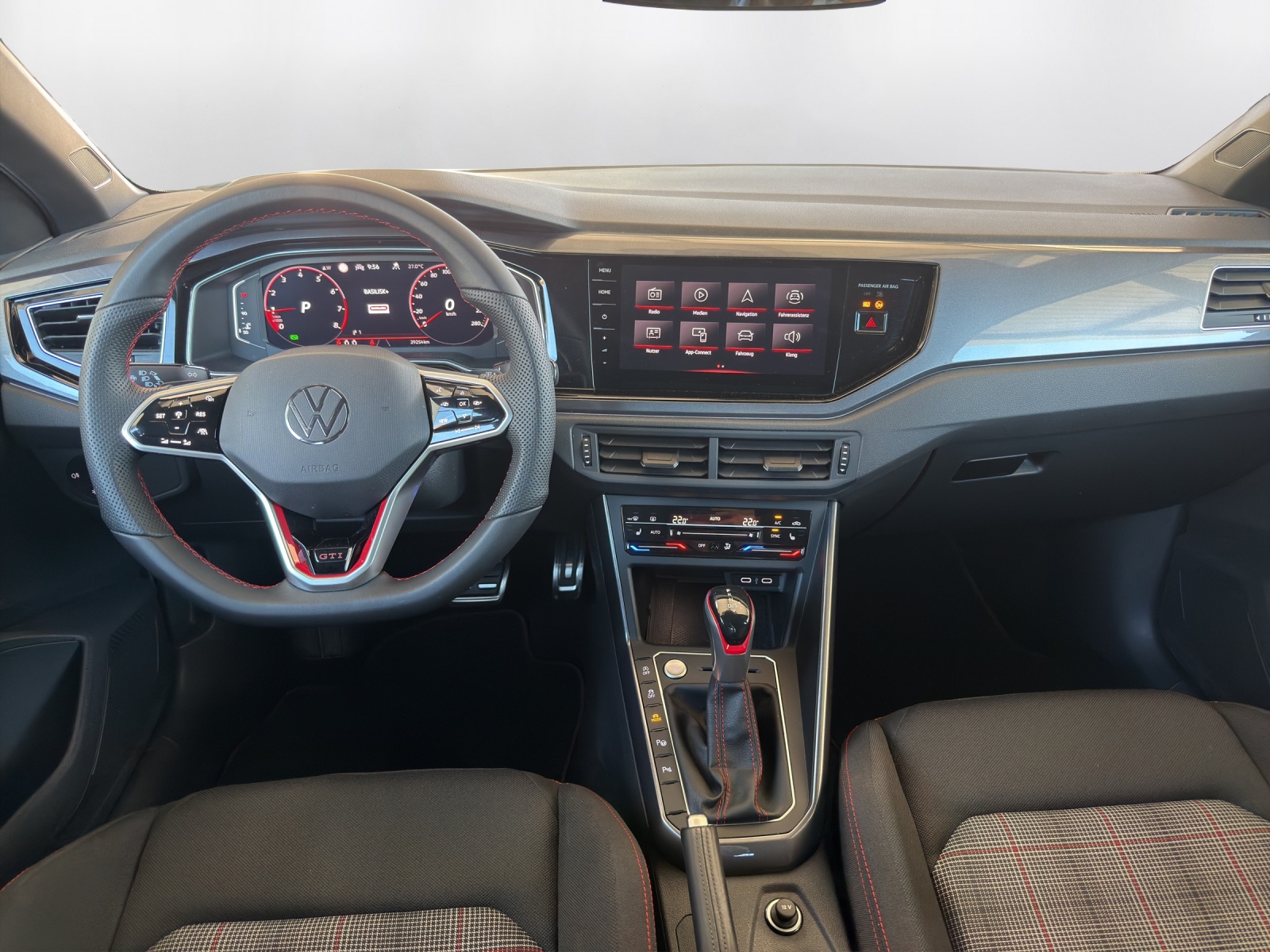 VW Polo 2.0 TSI GTI DSG-image-6