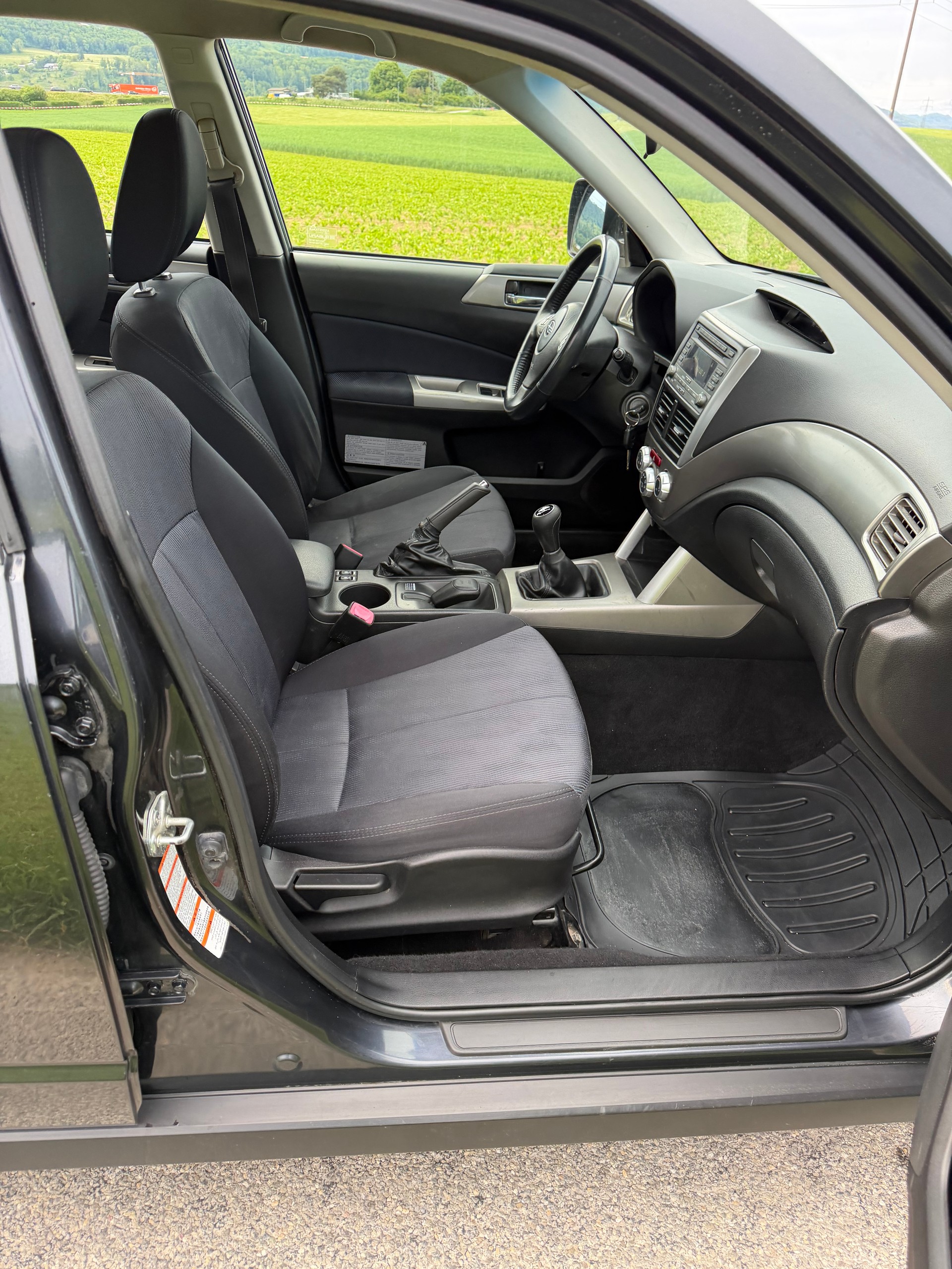 SUBARU Forester 2.0X Advantage-image-13