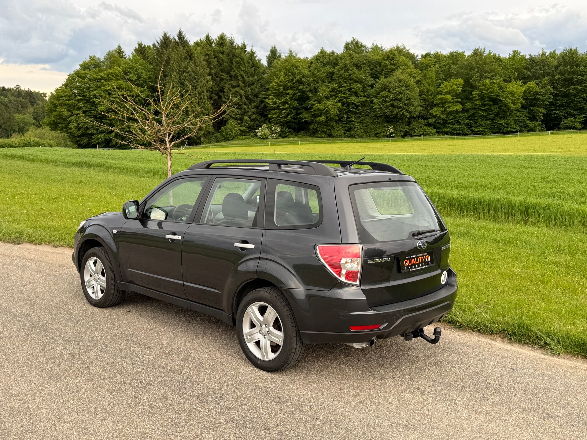 SUBARU Forester 2.0X Advantage-image-2