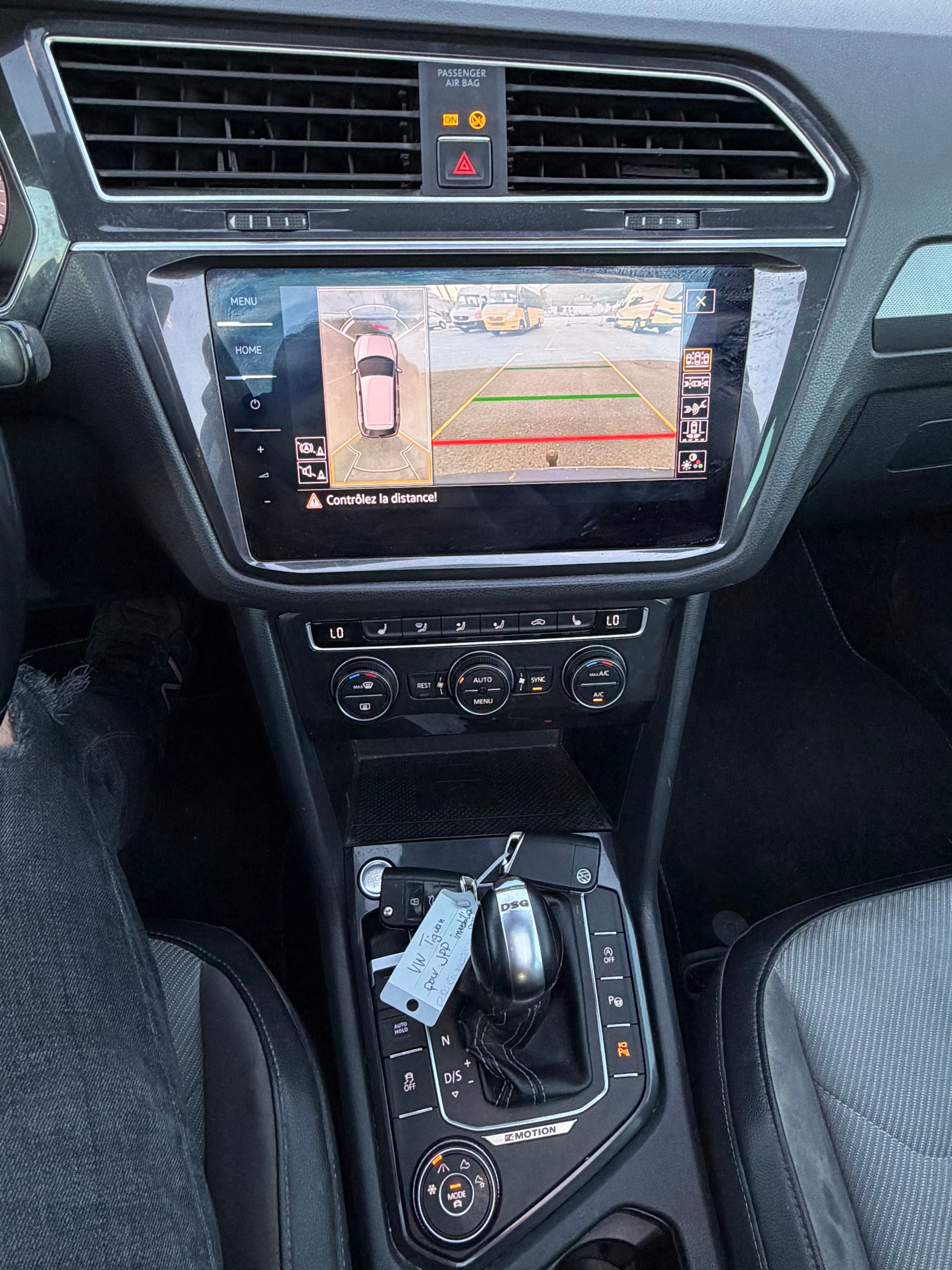 VW Tiguan 2.0 TDI R-Line 4Motion DSG-image-13
