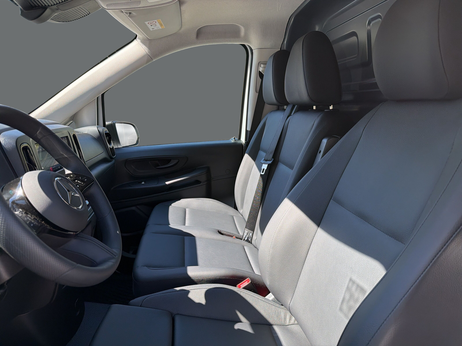 MERCEDES-BENZ Vito 114 CDI Lang Pro 9G-Tronic 4M-image-8