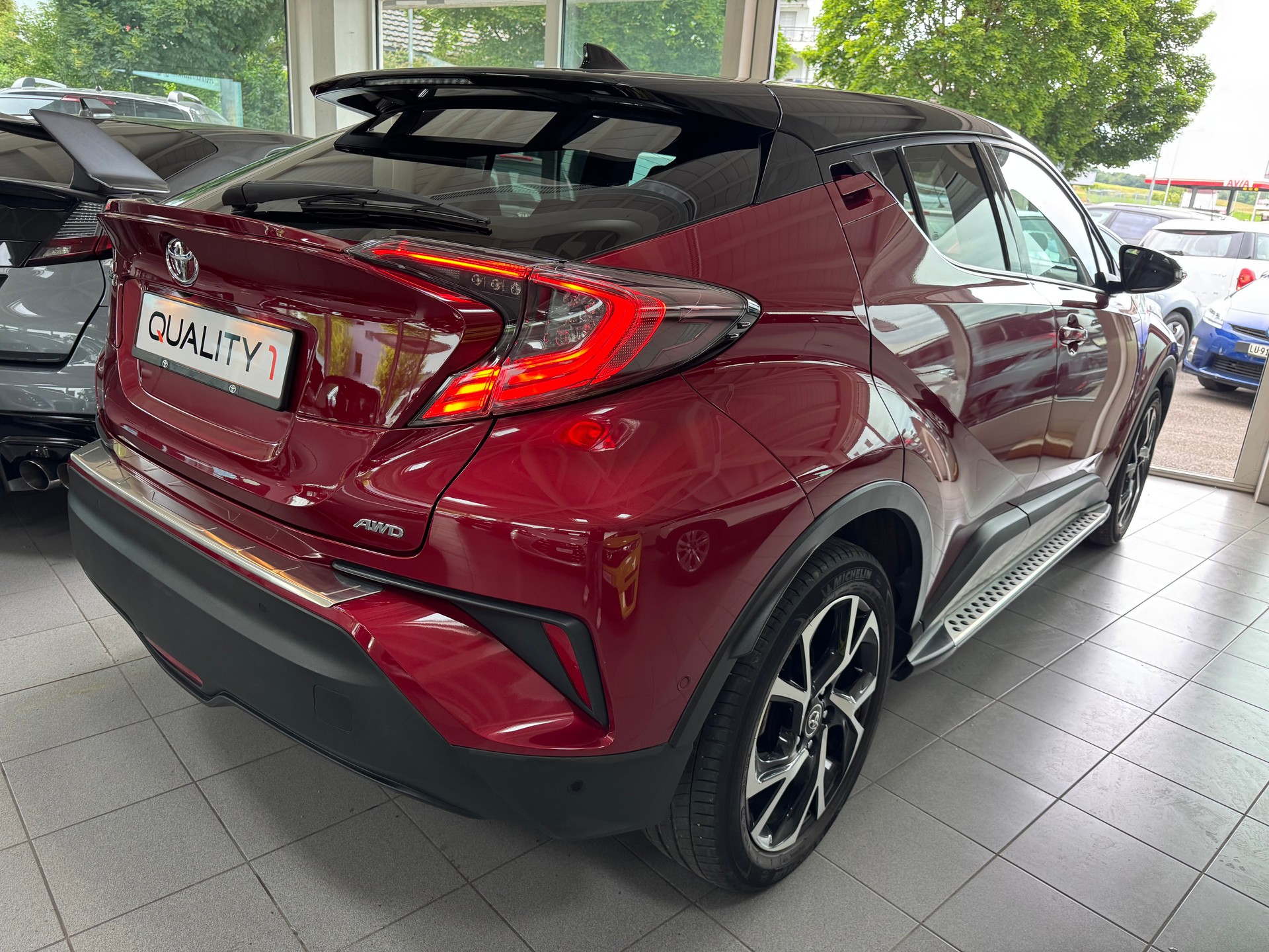TOYOTA C-HR 1.2 Turbo Premium 4WD Multidrive S-image-5
