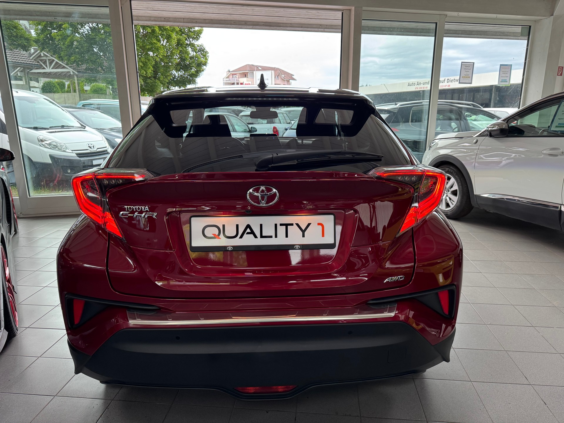 TOYOTA C-HR 1.2 Turbo Premium 4WD Multidrive S-image-7