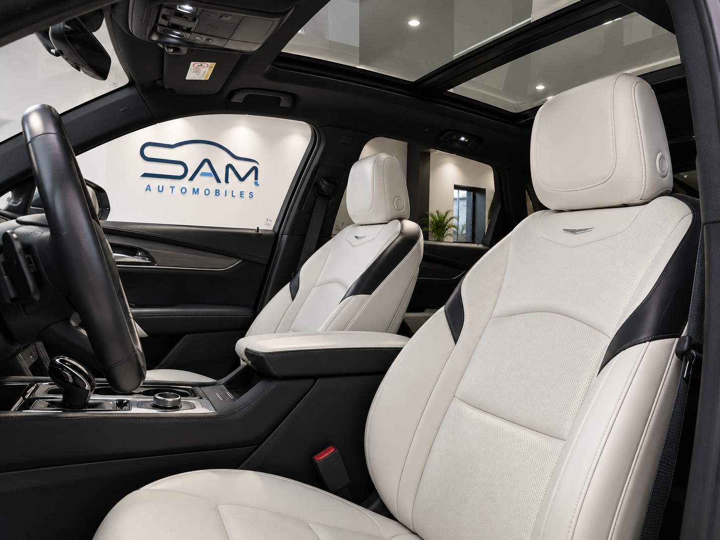 CADILLAC XT4 350D 2.0 Premium Luxury AWD Automat-image-8
