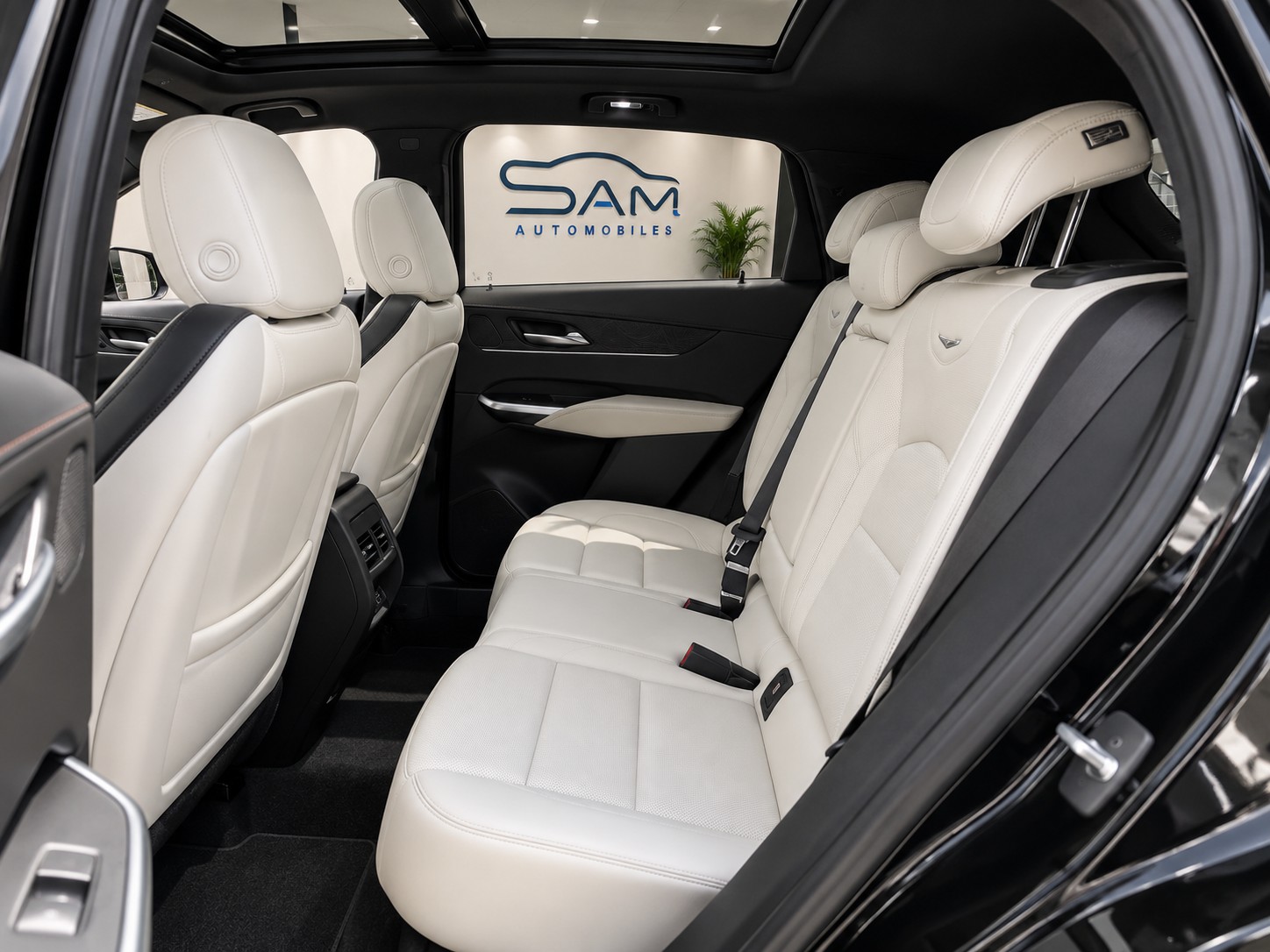 CADILLAC XT4 350D 2.0 Premium Luxury AWD Automat-image-7