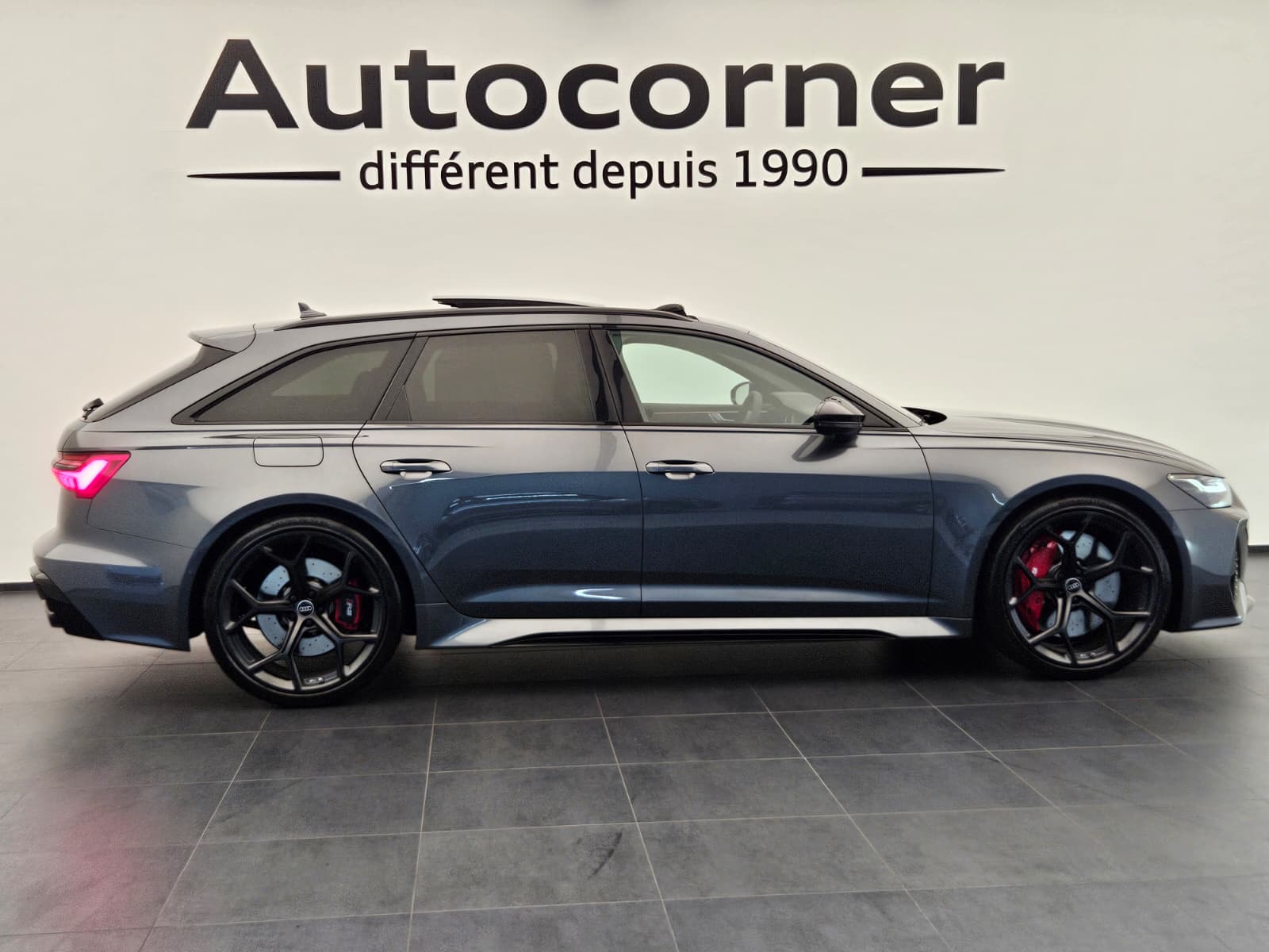 AUDI RS6 Avant 4.0 TFSI V8 Performance quattro-image-5