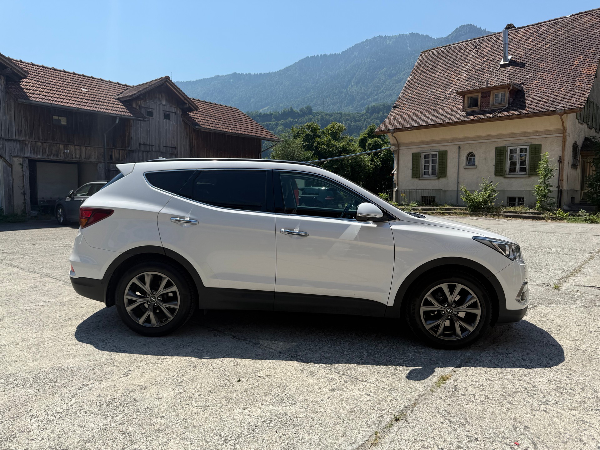 HYUNDAI Santa Fe 2.2 CRDI Vertex 4WD Automatic-image-4