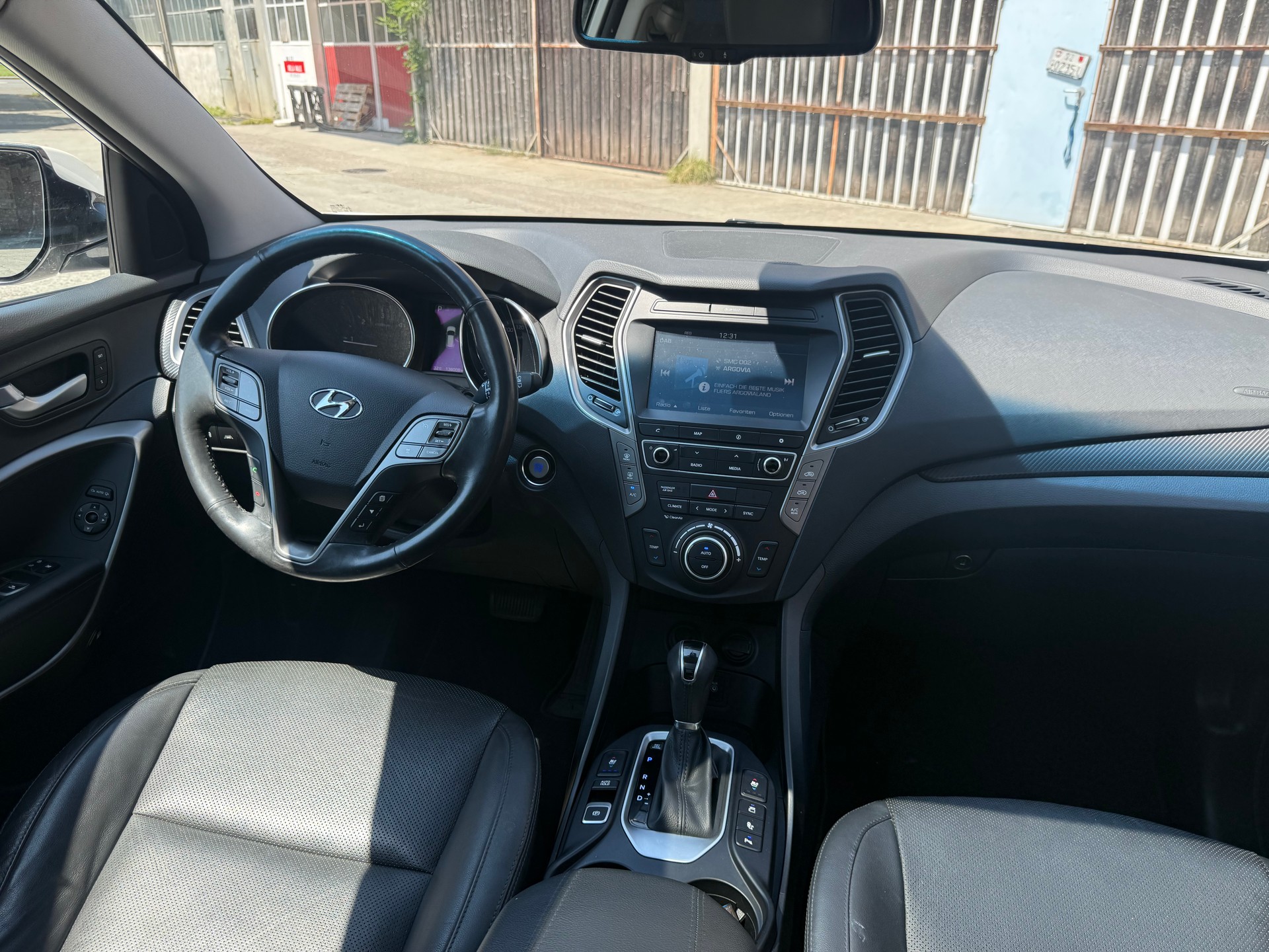 HYUNDAI Santa Fe 2.2 CRDI Vertex 4WD Automatic-image-8