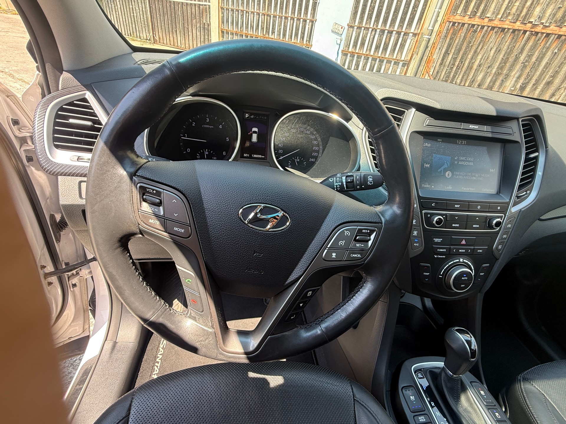 HYUNDAI Santa Fe 2.2 CRDI Vertex 4WD Automatic-image-11