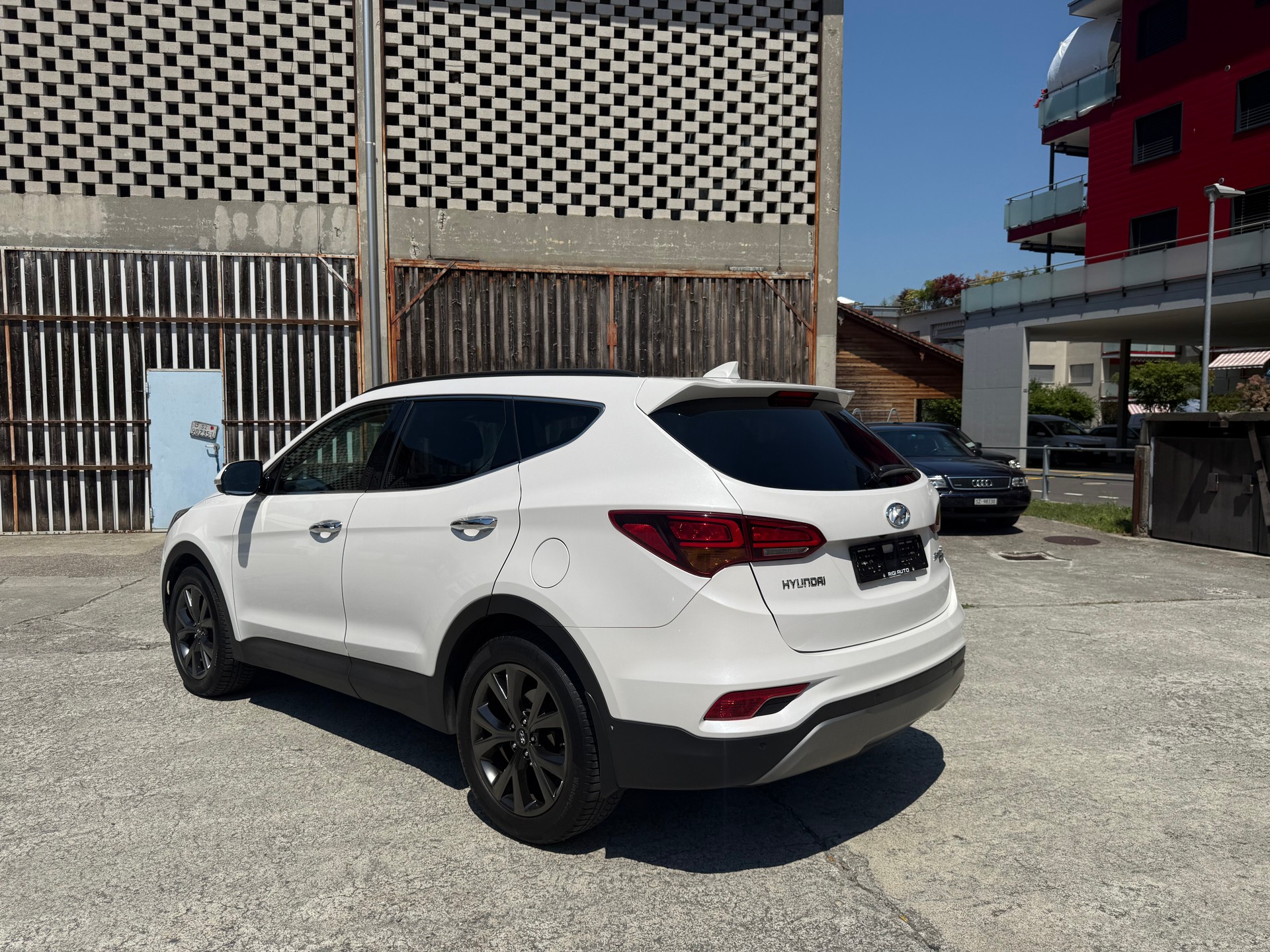 HYUNDAI Santa Fe 2.2 CRDI Vertex 4WD Automatic-image-2