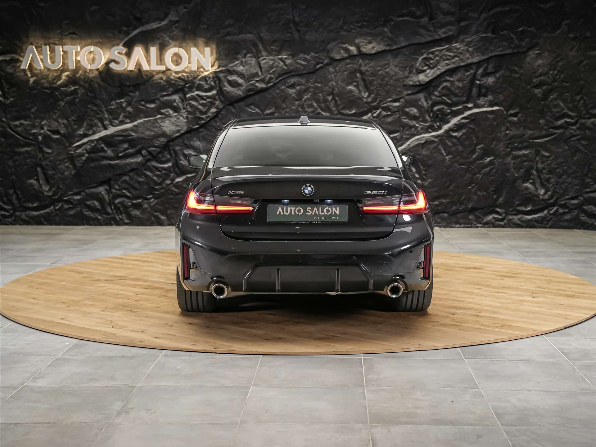 BMW 320i xDrive Steptronic M Sport *Werksgarantie*Head Up Display*Abstandsregler*-image-4