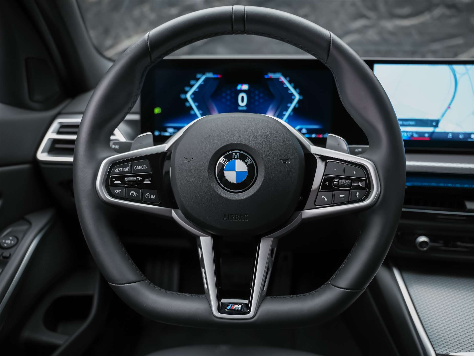BMW 320i xDrive Steptronic M Sport *Werksgarantie*Head Up Display*Abstandsregler*-image-24