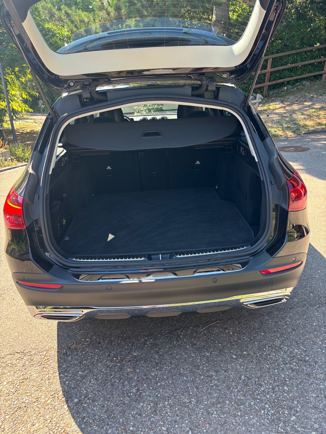 MERCEDES-BENZ C 220 d 4Matic T All-Terrain Avantgarde-image-4
