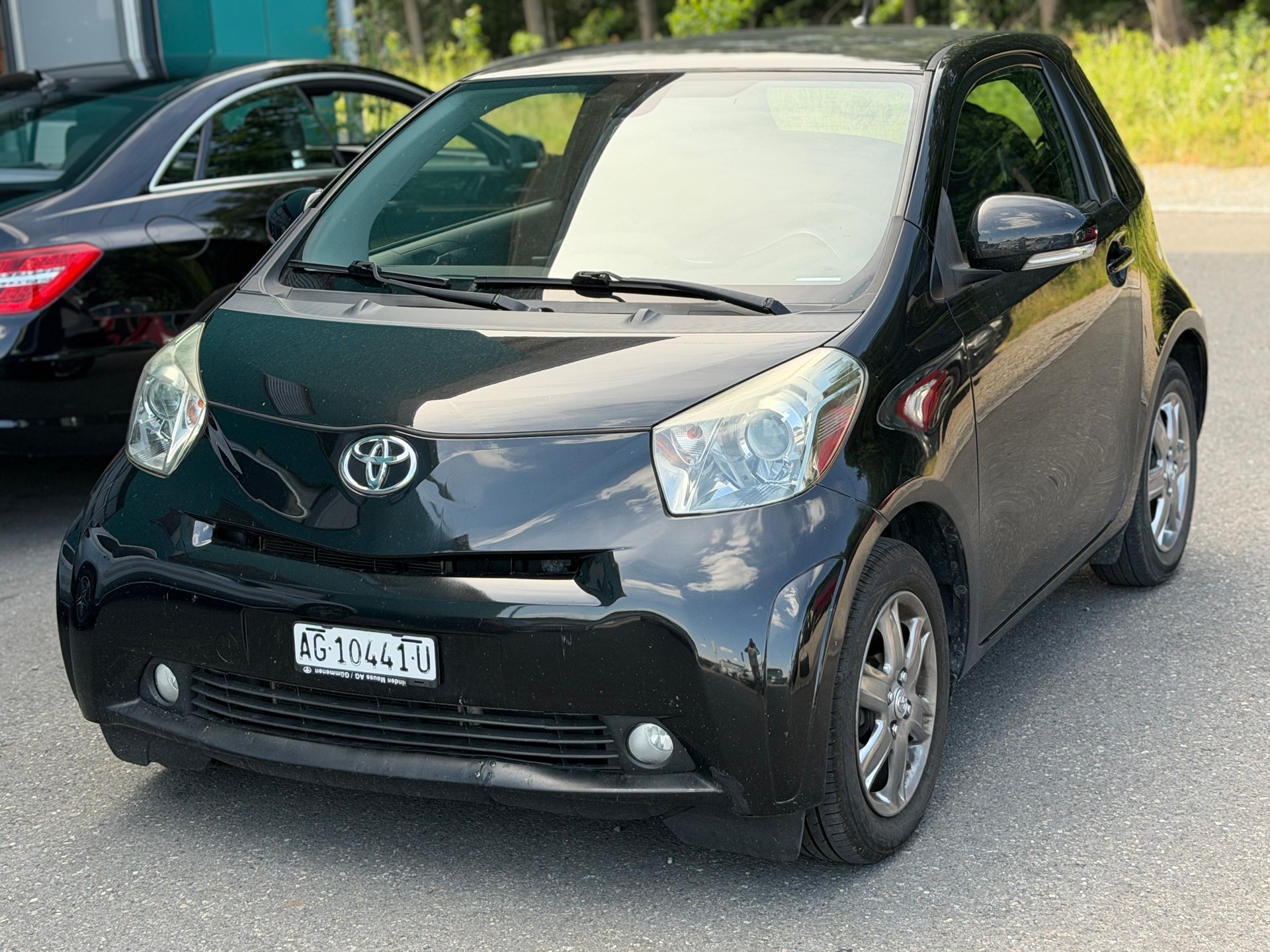 TOYOTA iQ2 1.0 VVT-i-image-0