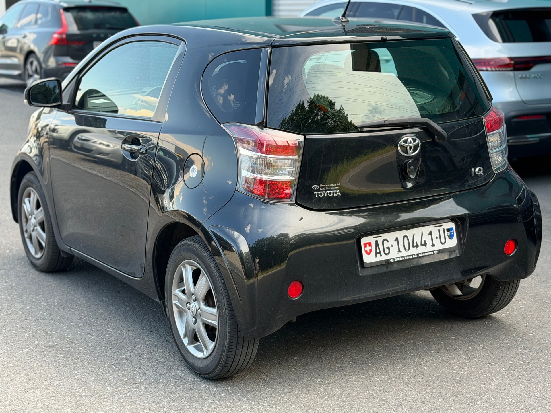 TOYOTA iQ2 1.0 VVT-i-image-5