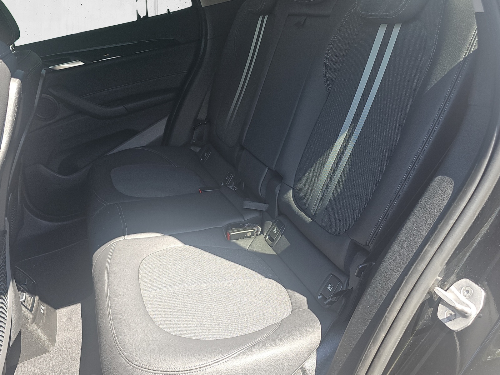 BMW X1 xDr 25e Sport L. Fleet-image-14