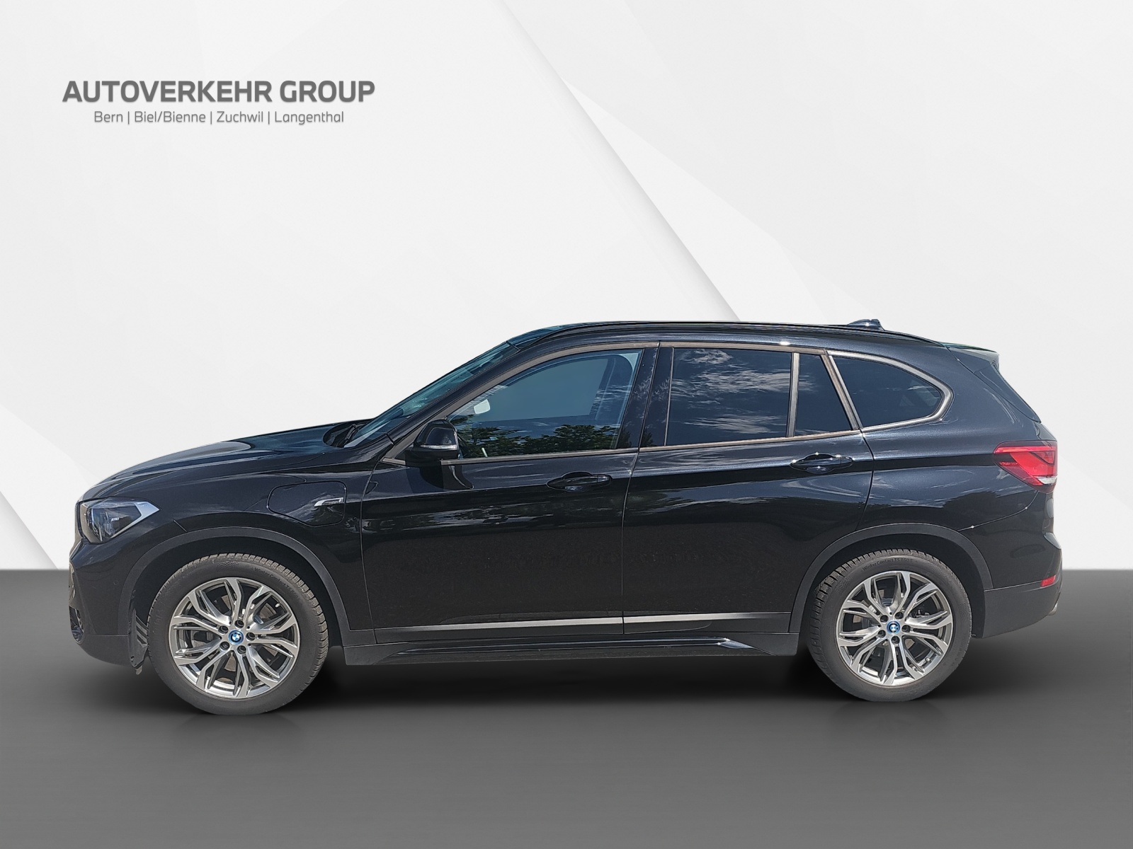BMW X1 xDr 25e Sport L. Fleet-image-2