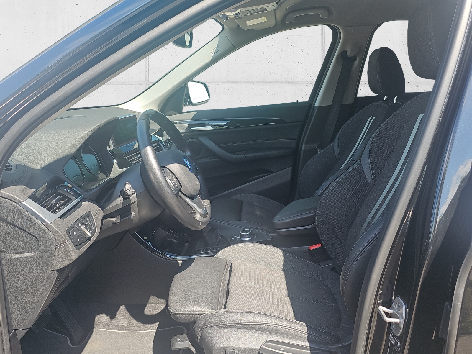 BMW X1 xDr 25e Sport L. Fleet-image-10