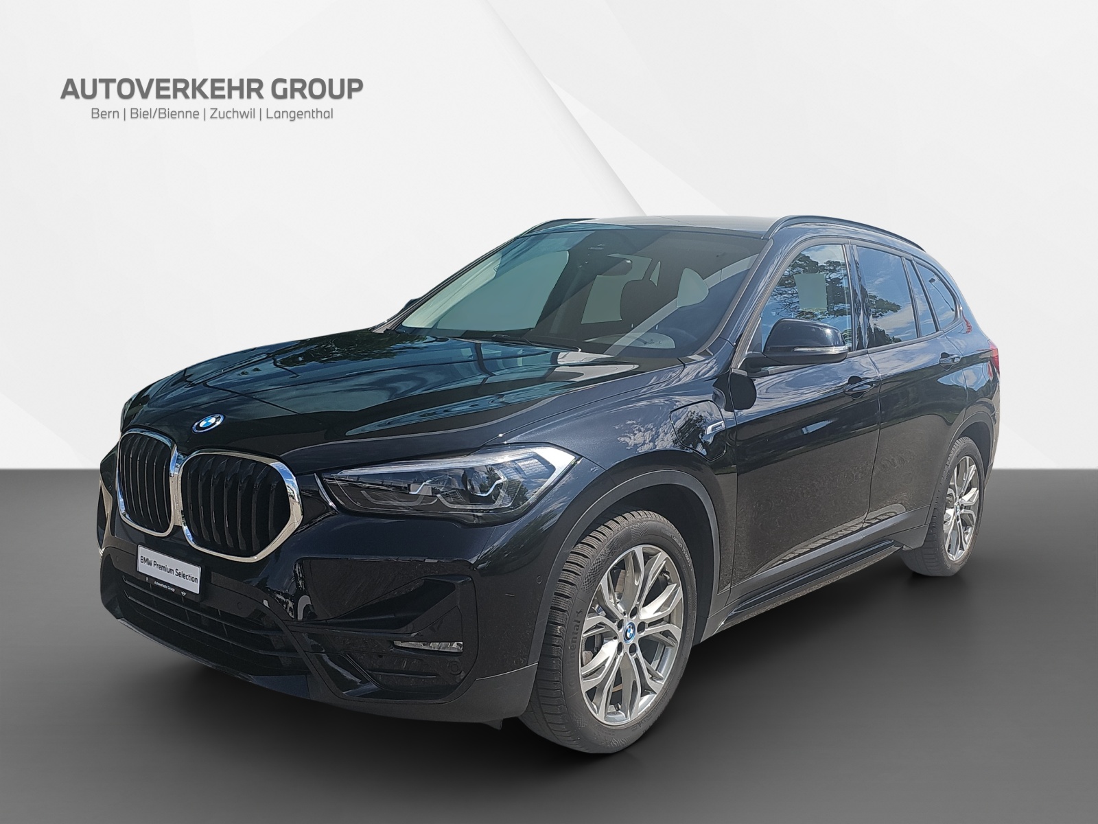 BMW X1 xDr 25e Sport L. Fleet-image-0