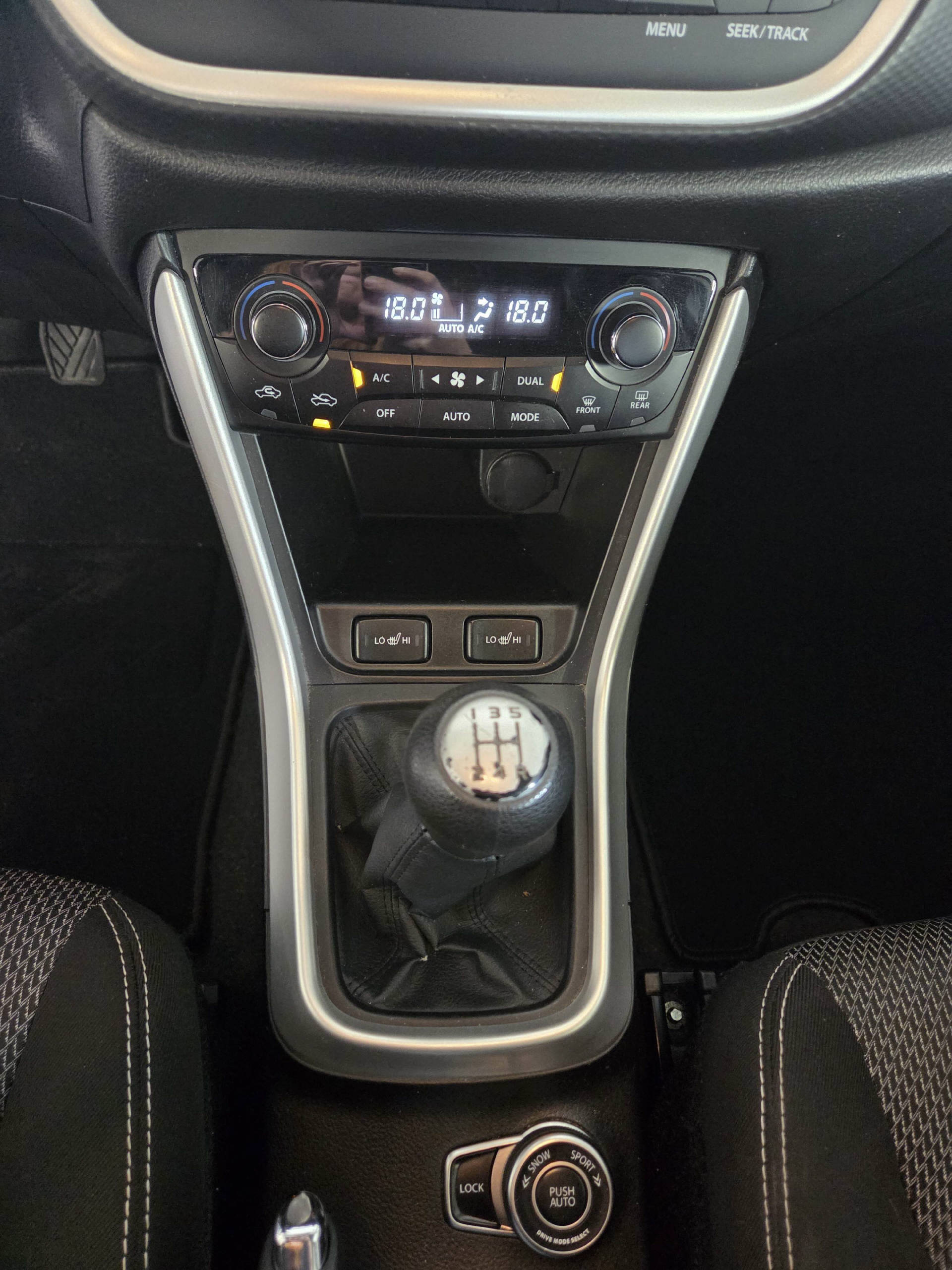 SUZUKI SX4 S-Cross 1.6 16V Sergio Cellano 4x4-image-9