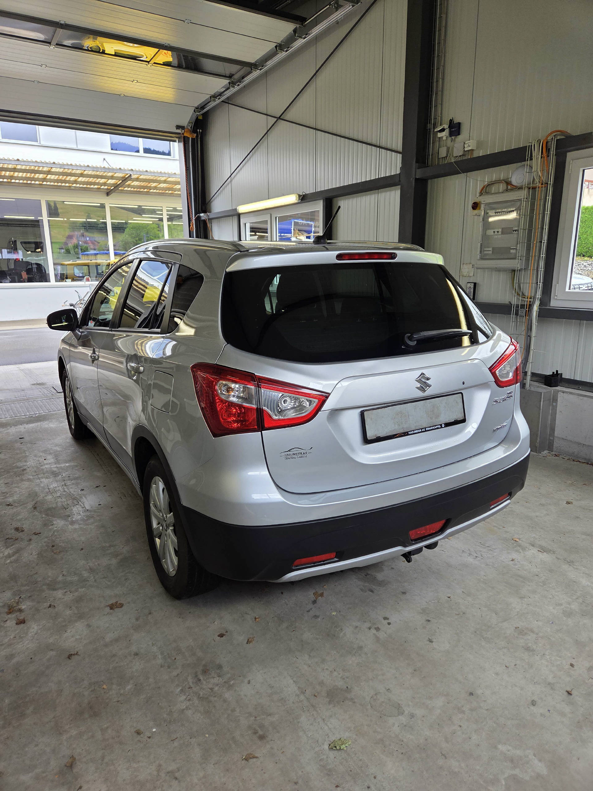 SUZUKI SX4 S-Cross 1.6 16V Sergio Cellano 4x4-image-2
