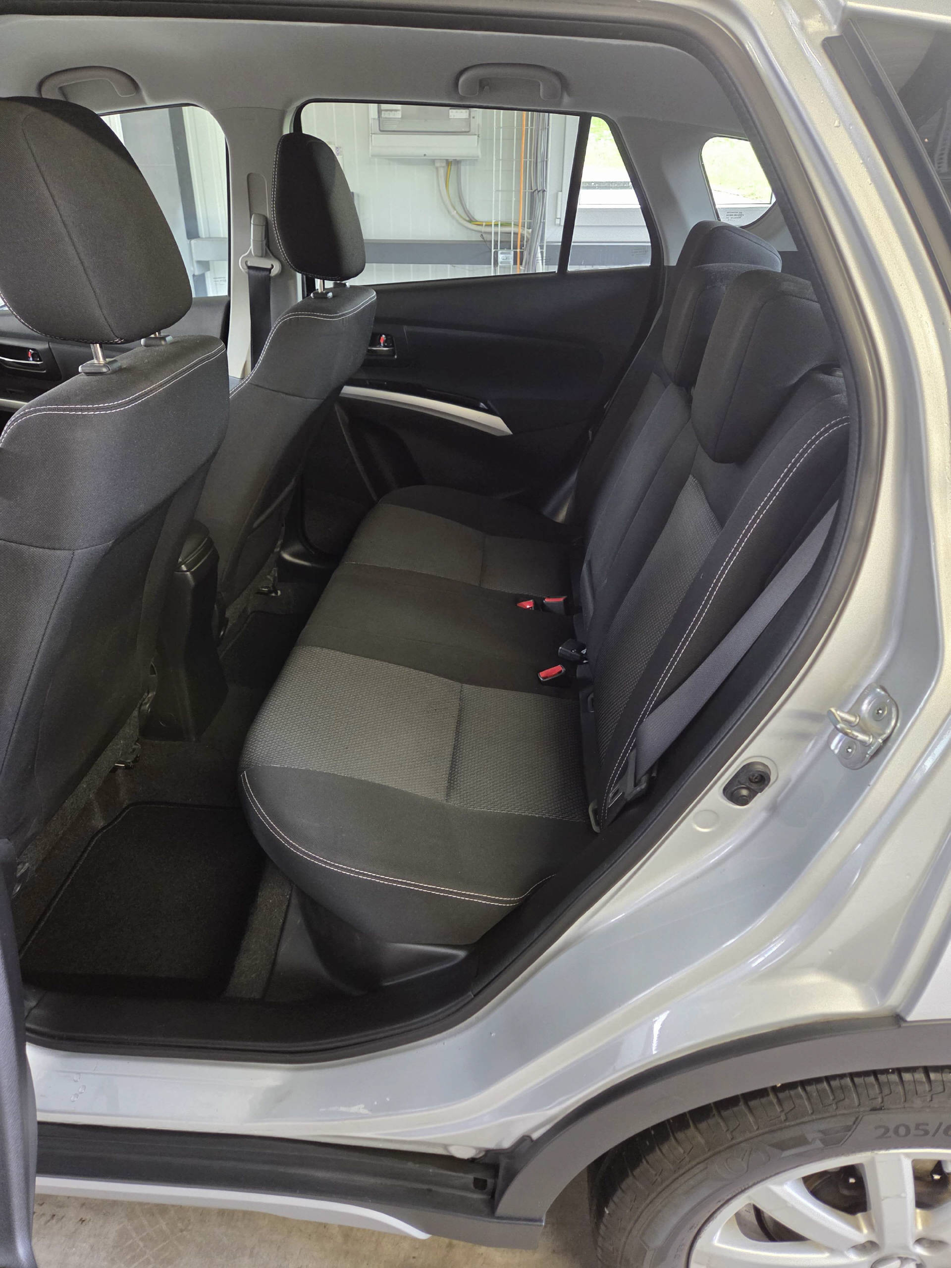 SUZUKI SX4 S-Cross 1.6 16V Sergio Cellano 4x4-image-5