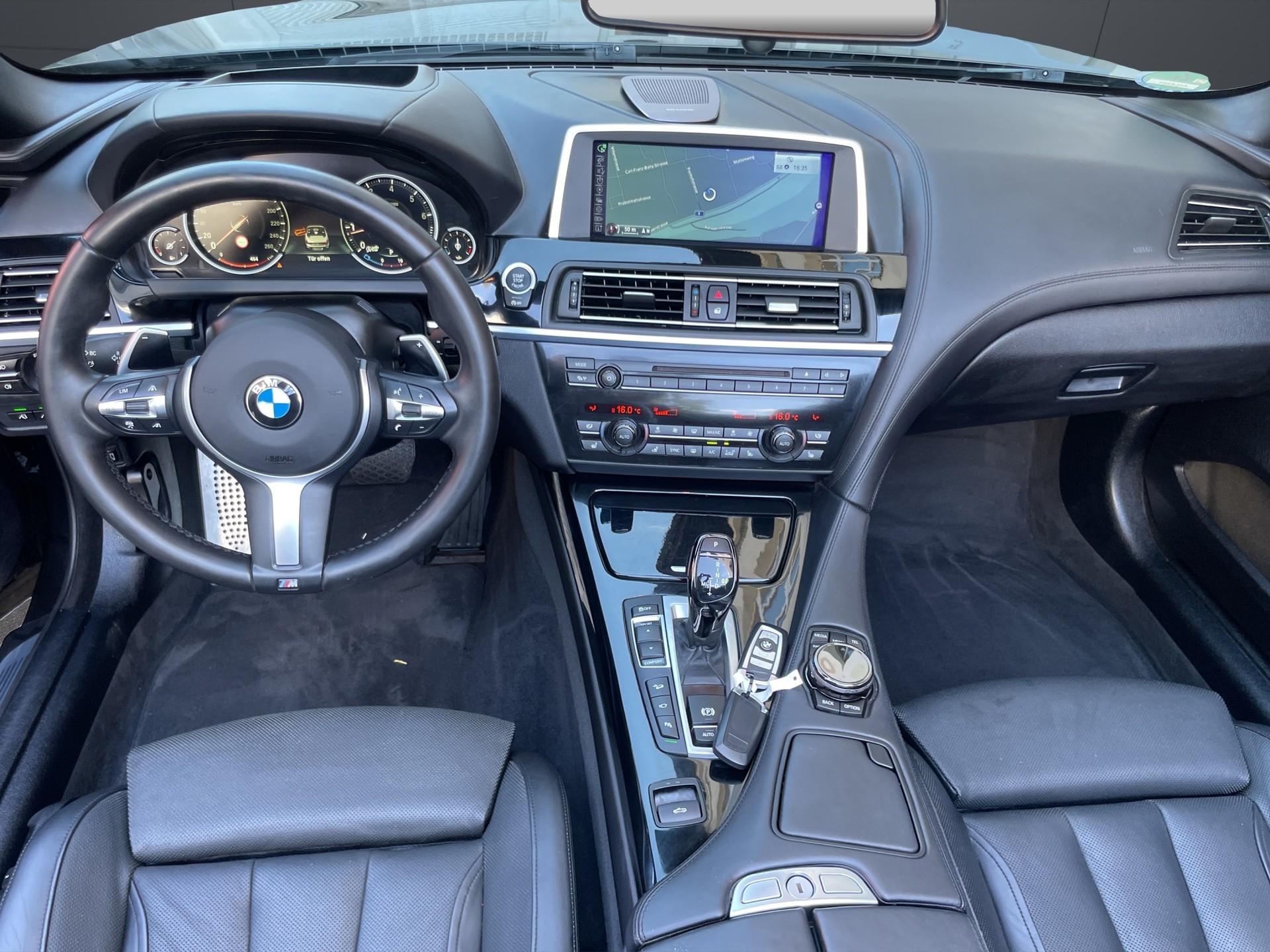 BMW 650i Cabrio xDrive Sport Edition-image-10