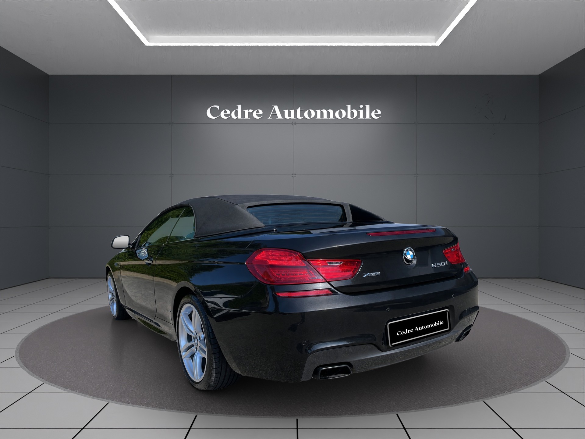 BMW 650i Cabrio xDrive Sport Edition-image-5