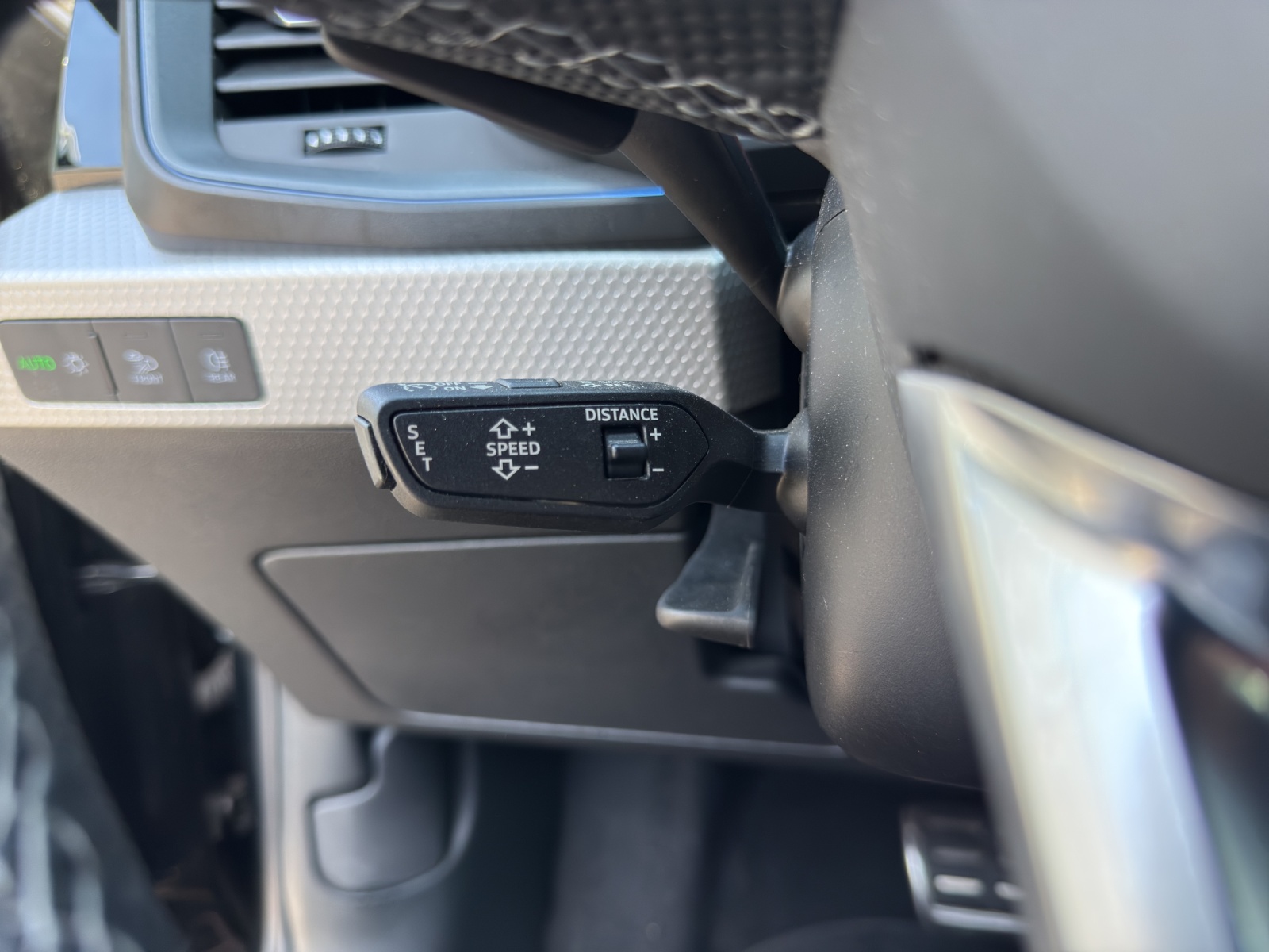 AUDI A1 Sportback 30 TFSI Attraction S-tronic-image-15