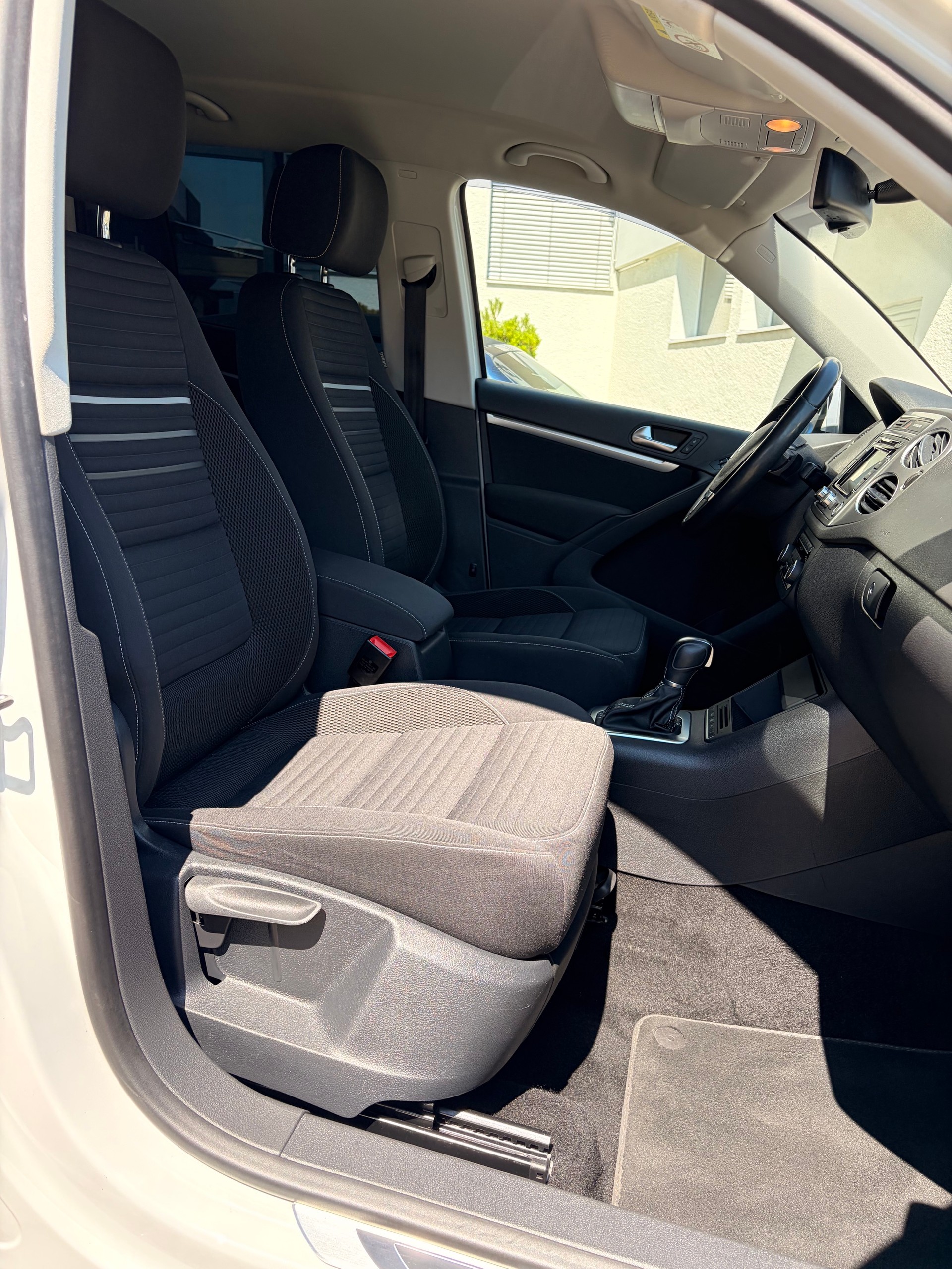 VW Tiguan 2.0 TDI BMT Cup 4Motion DSG-image-4