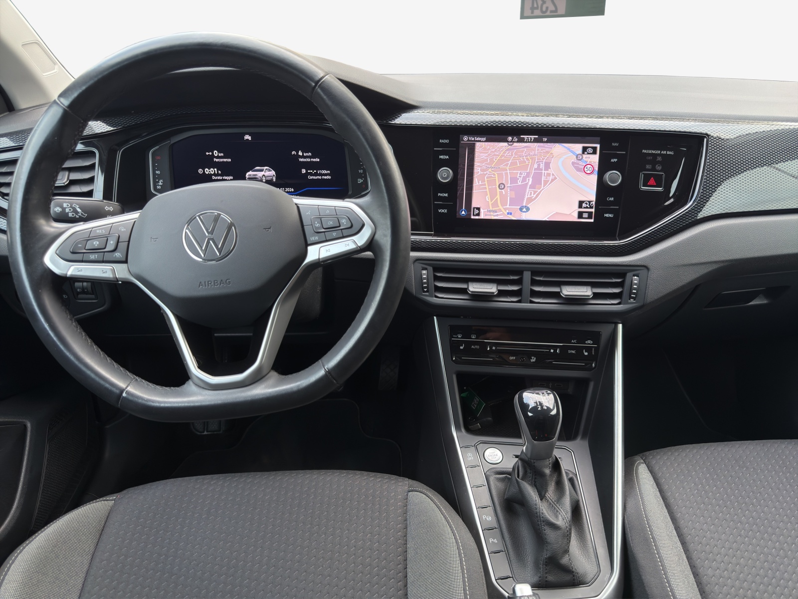 VW Taigo 1.0 TSI Life-image-8