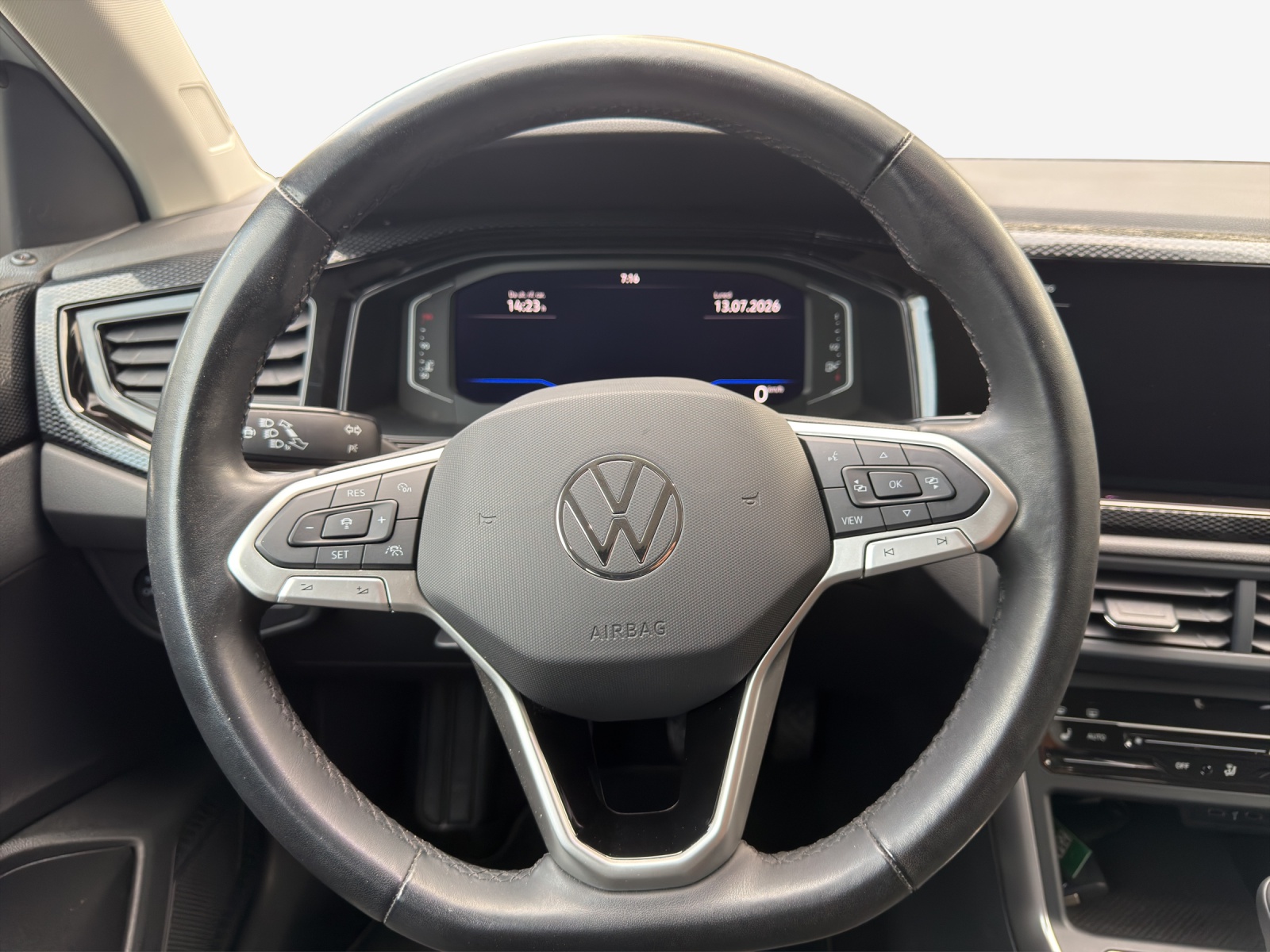 VW Taigo 1.0 TSI Life-image-9