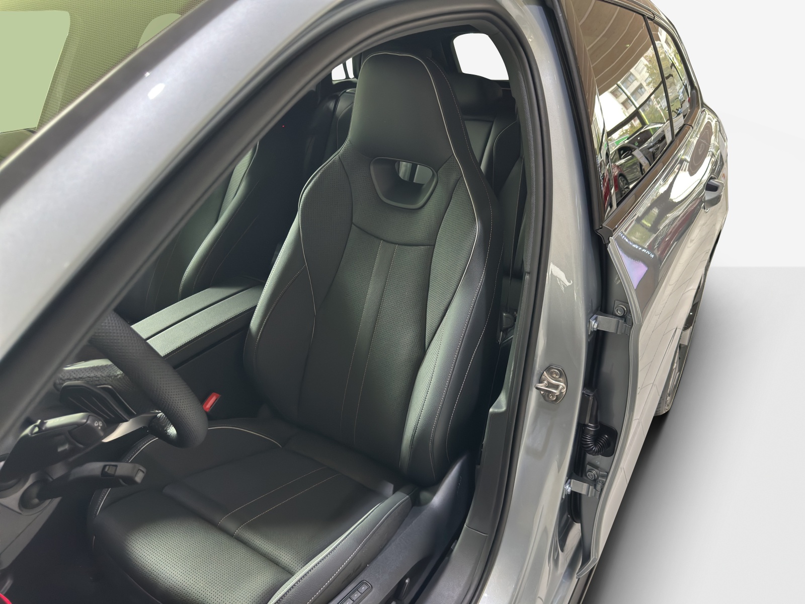 SKODA Superb Combi 2.0 TSI Sportline 4x4 DSG-image-7
