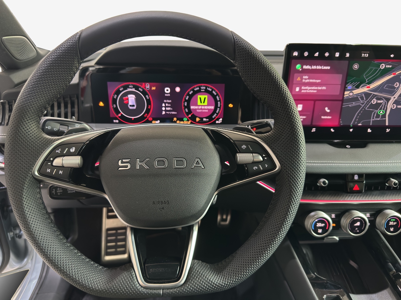 SKODA Superb Combi 2.0 TSI Sportline 4x4 DSG-image-9
