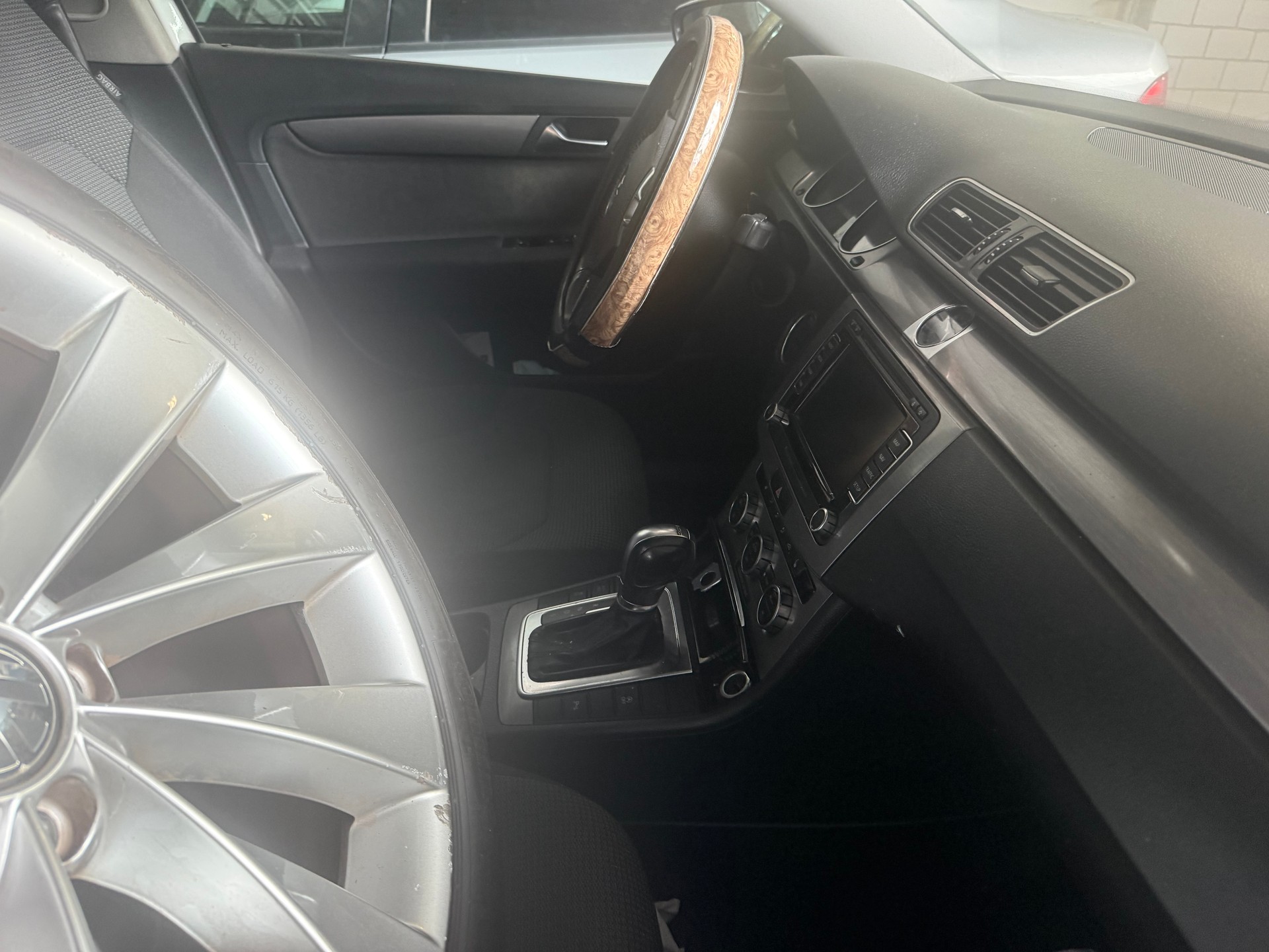 VW Passat Variant 2.0 TDI BMT Comfortline DSG-image-4