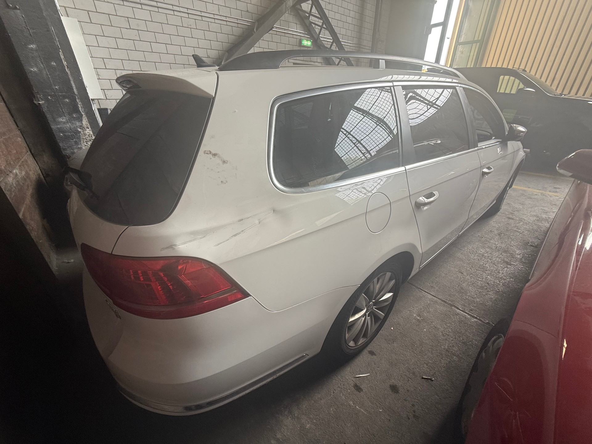 VW Passat Variant 2.0 TDI BMT Comfortline DSG-image-3