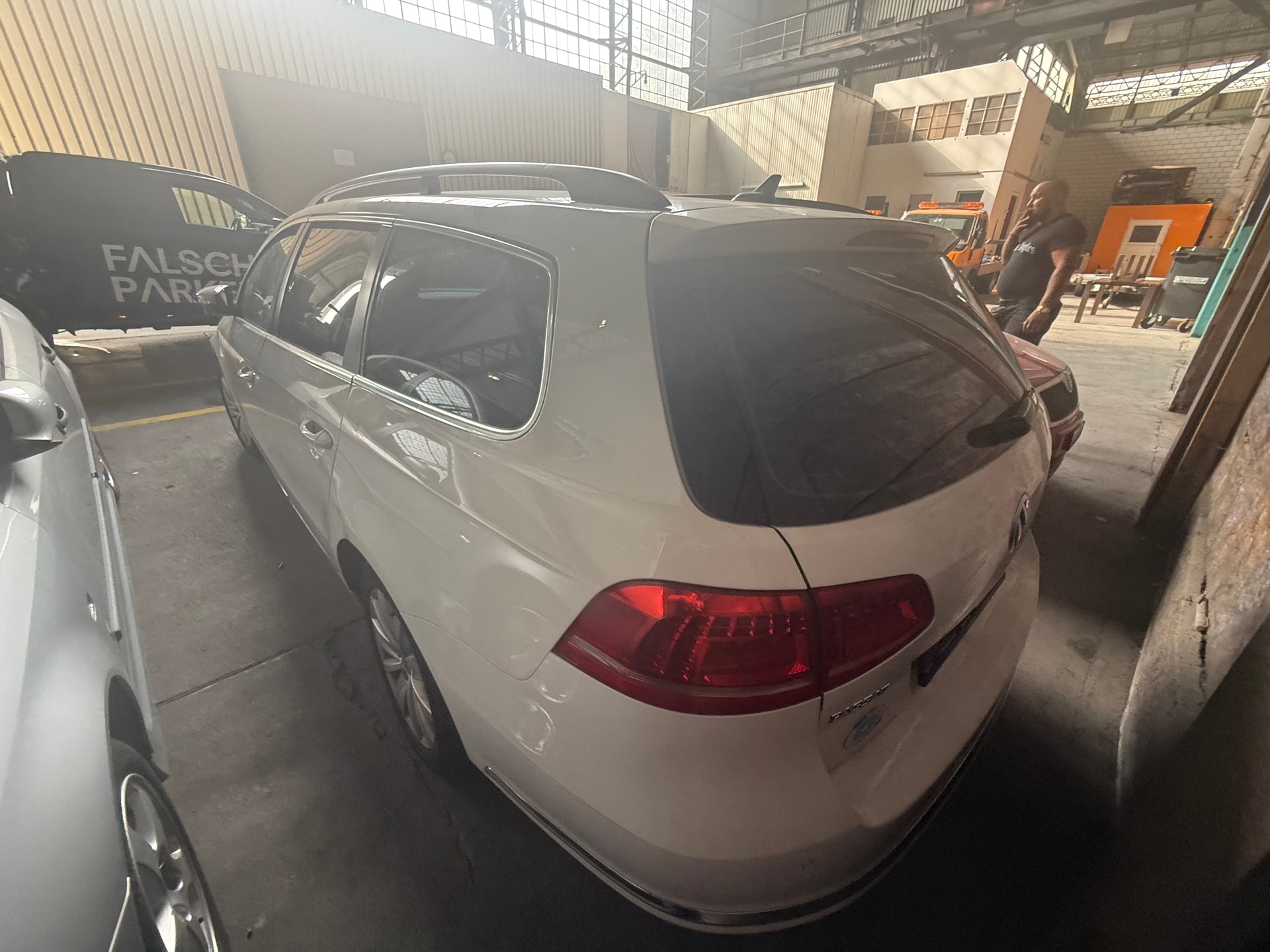VW Passat Variant 2.0 TDI BMT Comfortline DSG-image-2