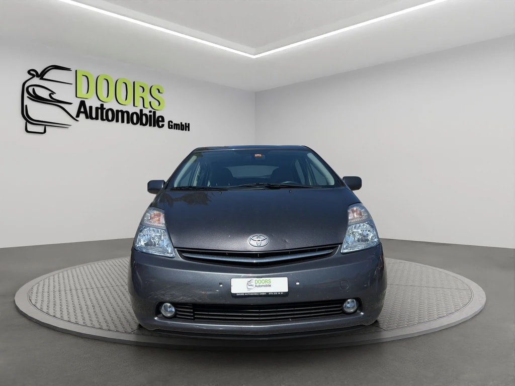 TOYOTA Prius 1.5 16V Hybrid Edition-showroom-element-1