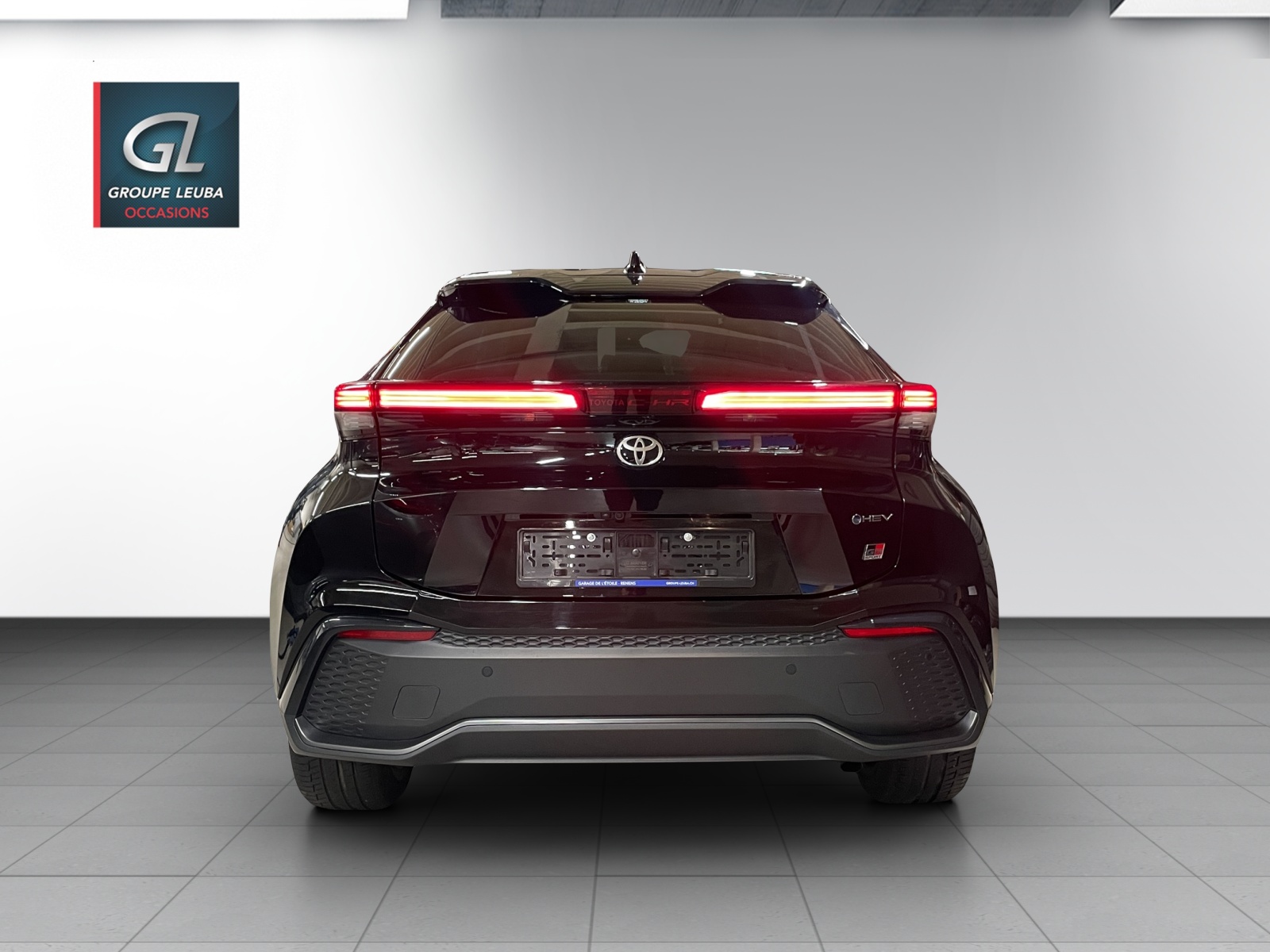 TOYOTA C-HR 2.0 HSD CVT GR Sport-image-4